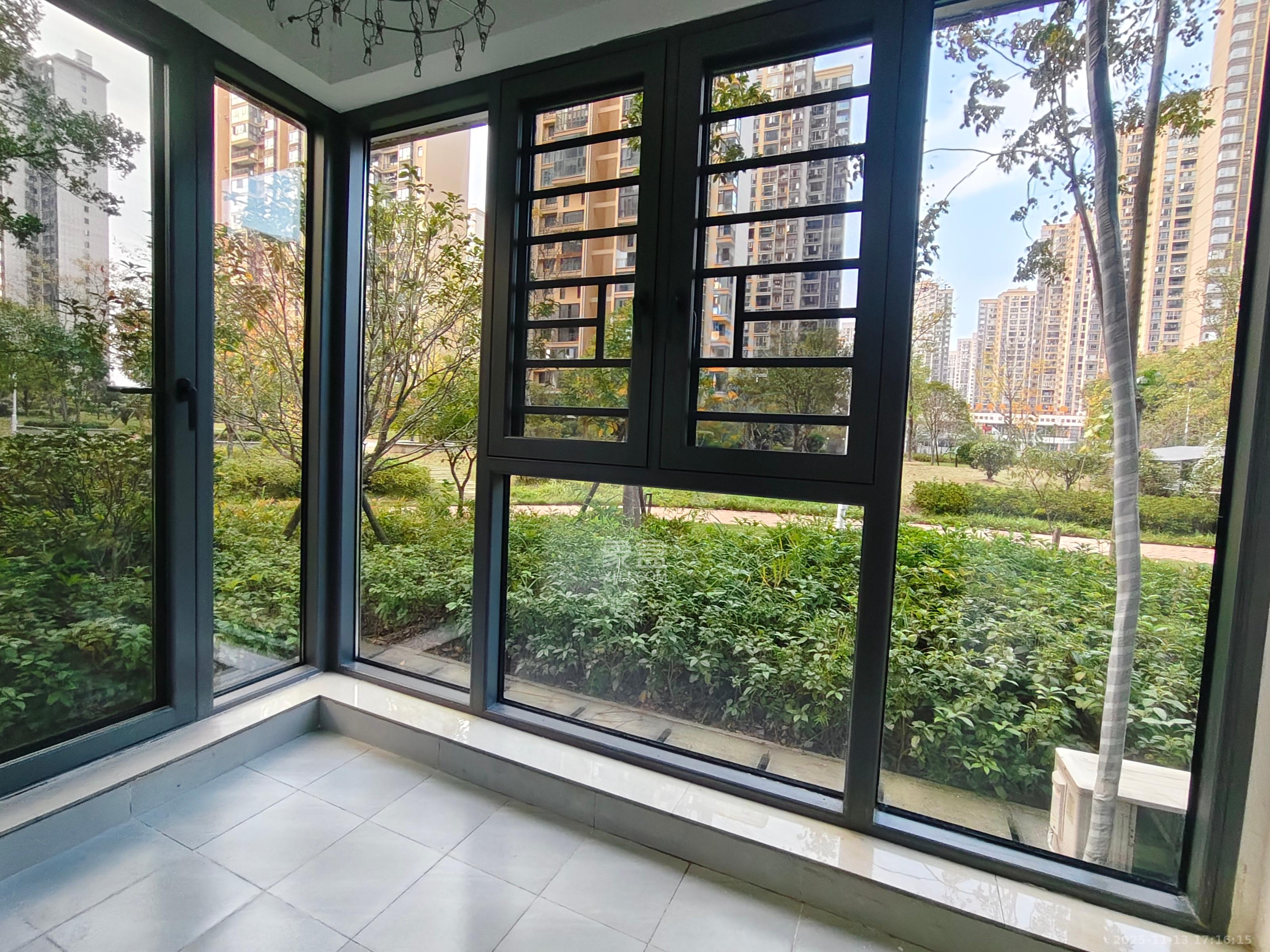 永宏万家里  3室2厅2卫    3000.0元/月室内图