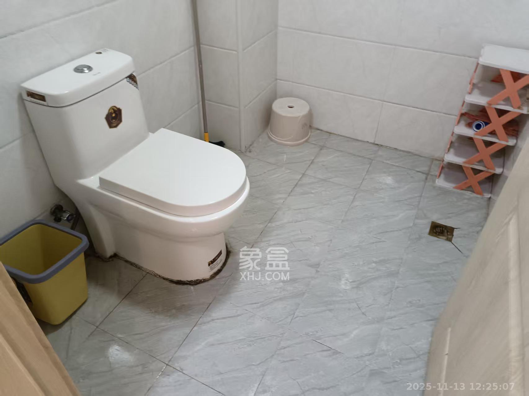 惠天然梅岭国际 3室2厅1卫 2500.0元/月 惠天然梅岭国际 3室2厅1卫 2500.0元/月室内图