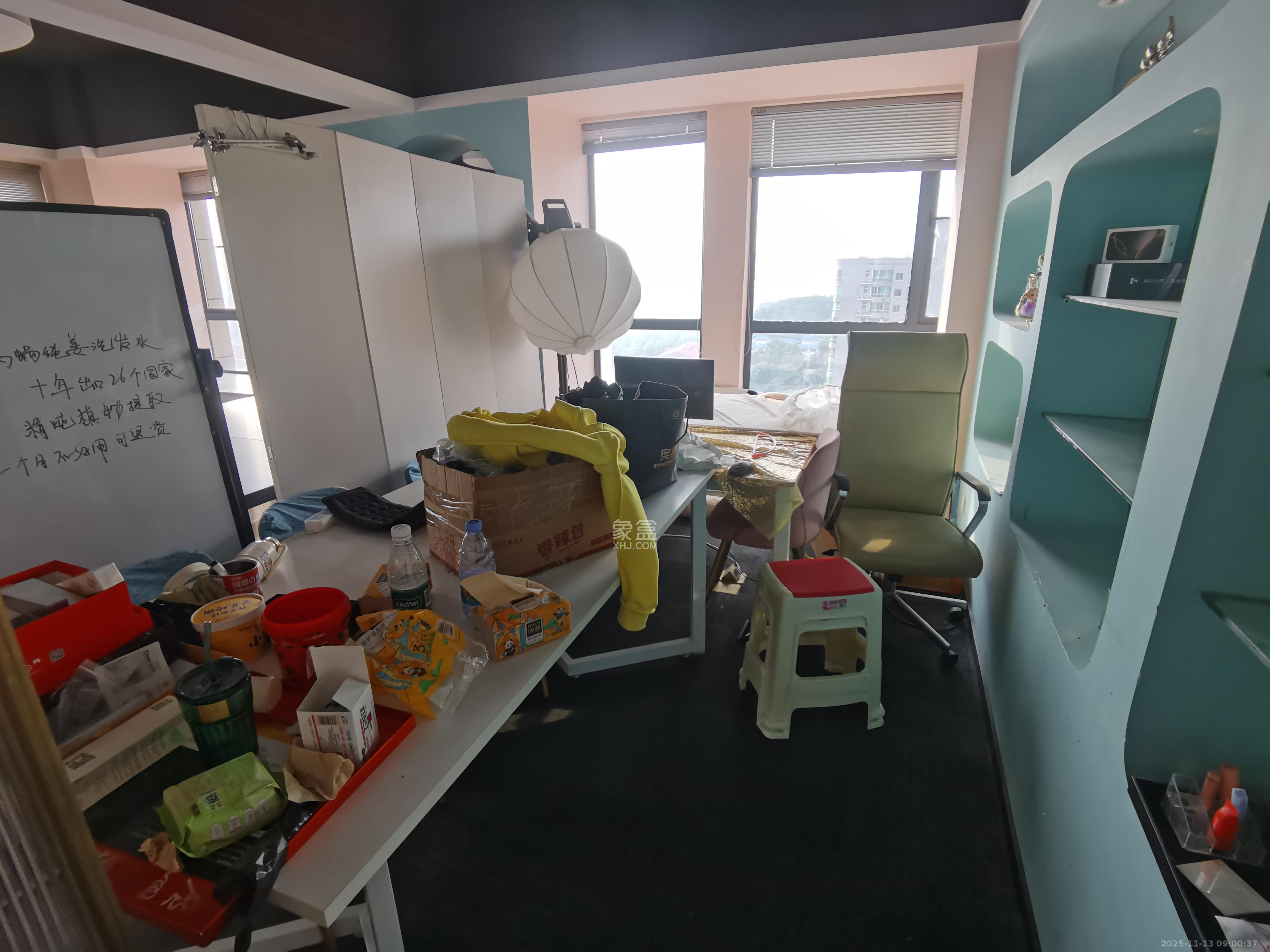 长城万悦汇   75.0㎡      3000.0元/月室内图