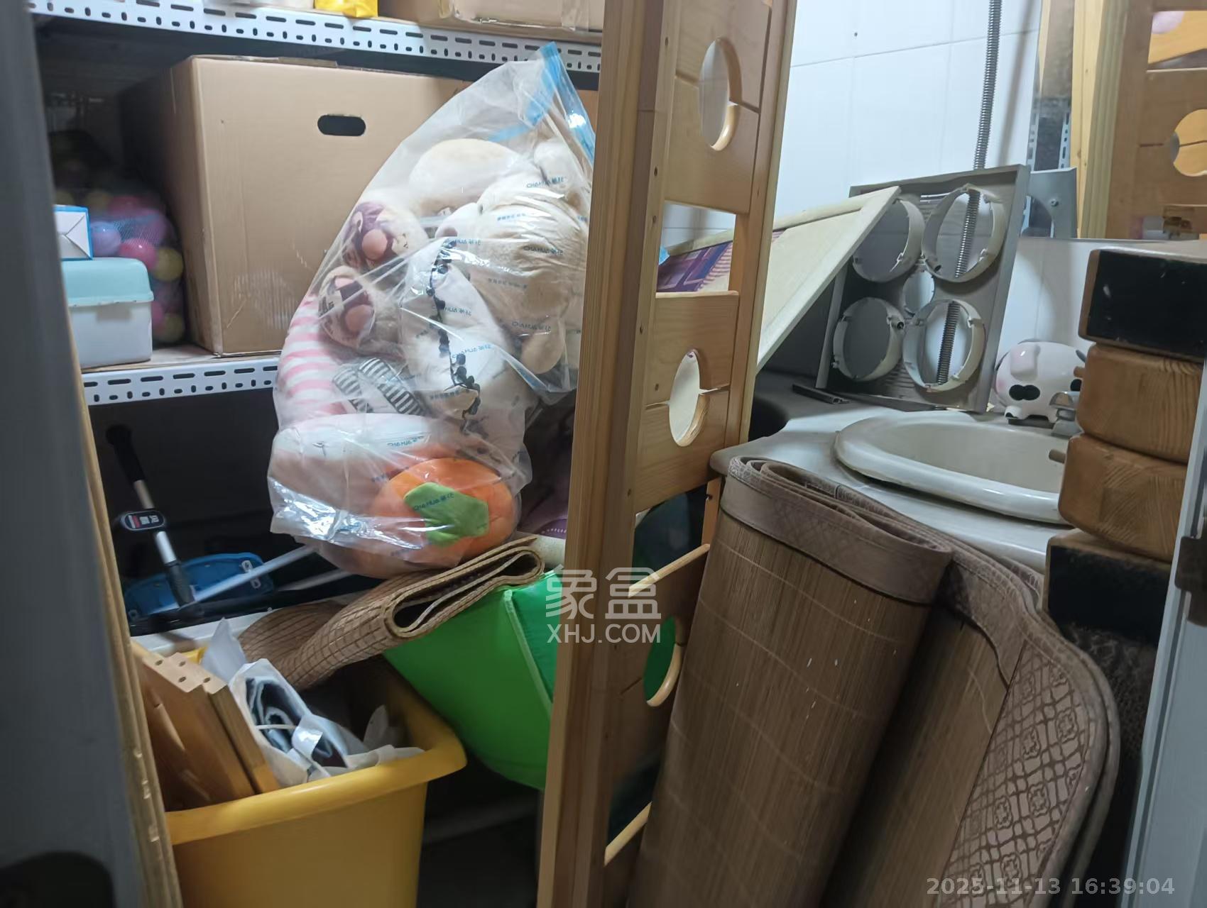 长征花园 3室2厅2卫 1900.0元/月 长征花园 3室2厅2卫 1900.0元/月室内图