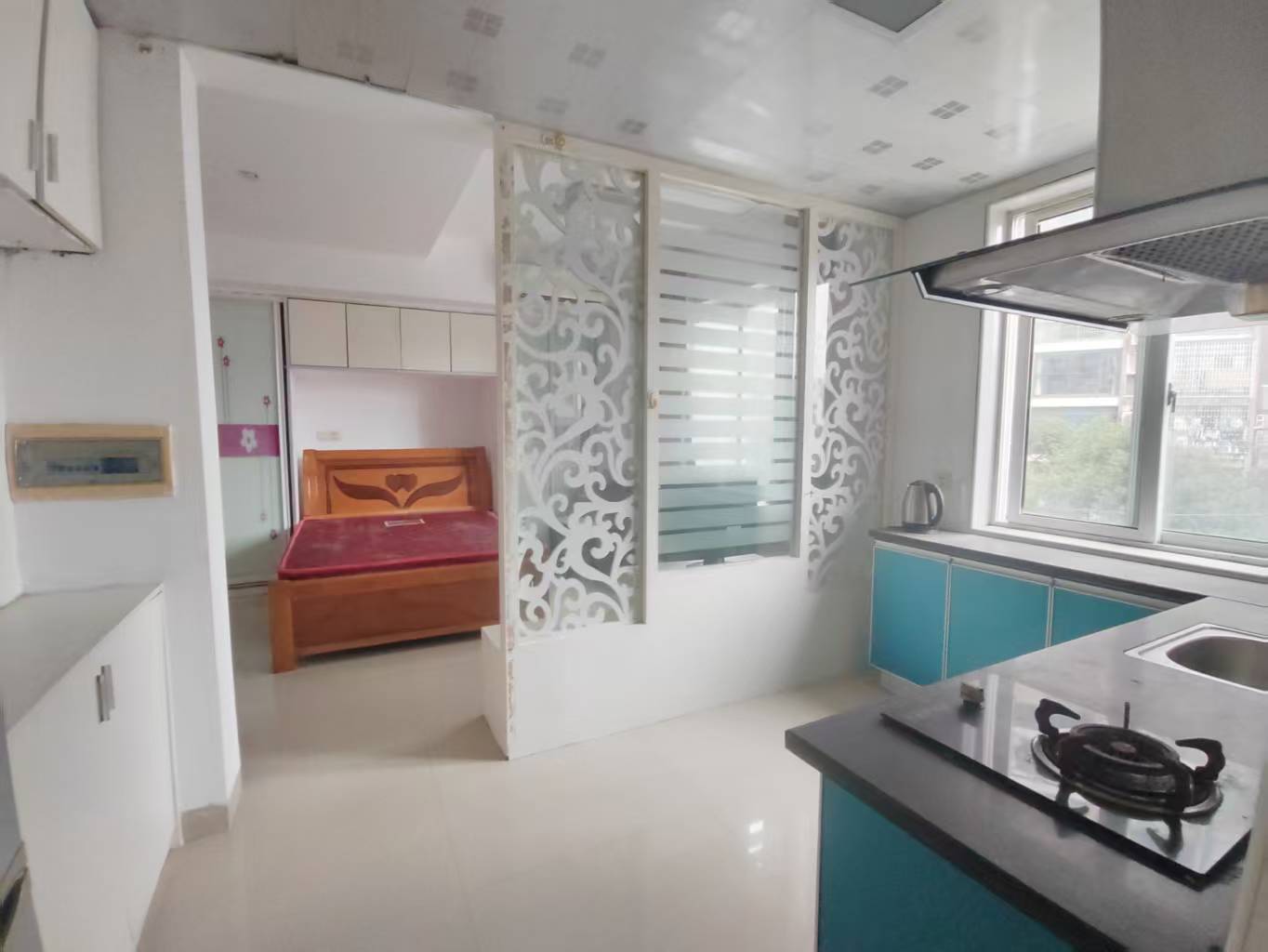 冠都现代城（冠都幸福彼岸）  1室1厅1卫    900.0元/月室内图