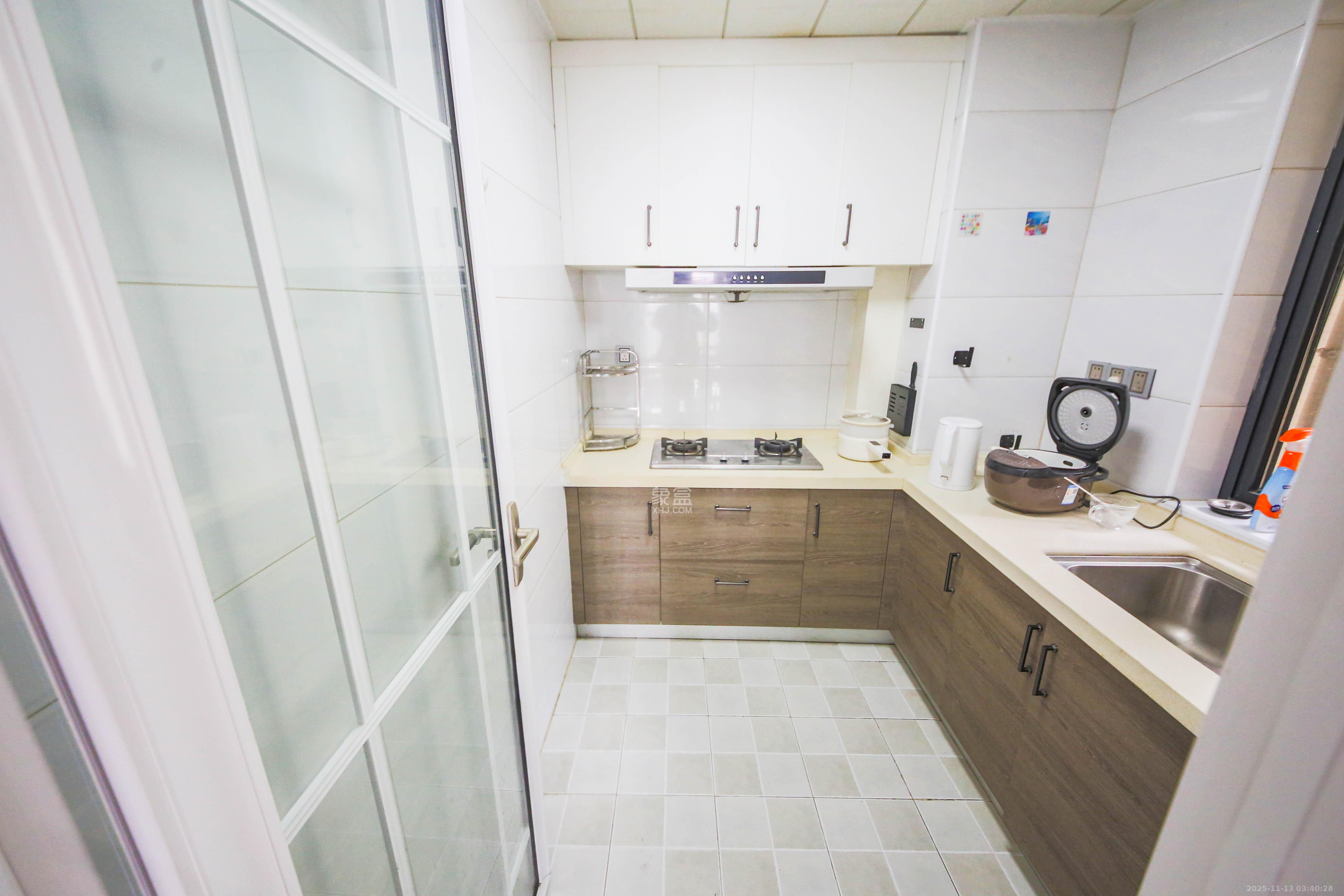 丽水熙园 3室2厅1卫 98.0万 丽水熙园 3室2厅1卫 98.0万厨房