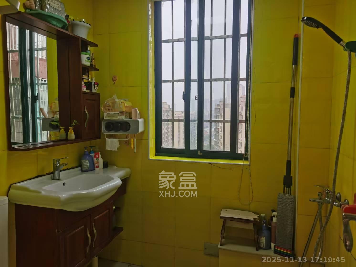 华盛世纪新城  2室2厅1卫    2200.0元/月室内图