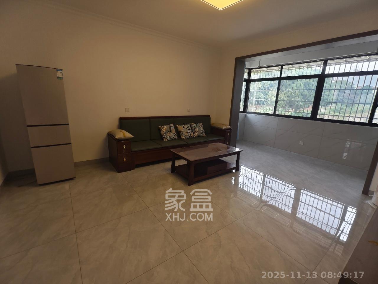 金桂小区二期  2室2厅1卫    1900.0元/月室内图