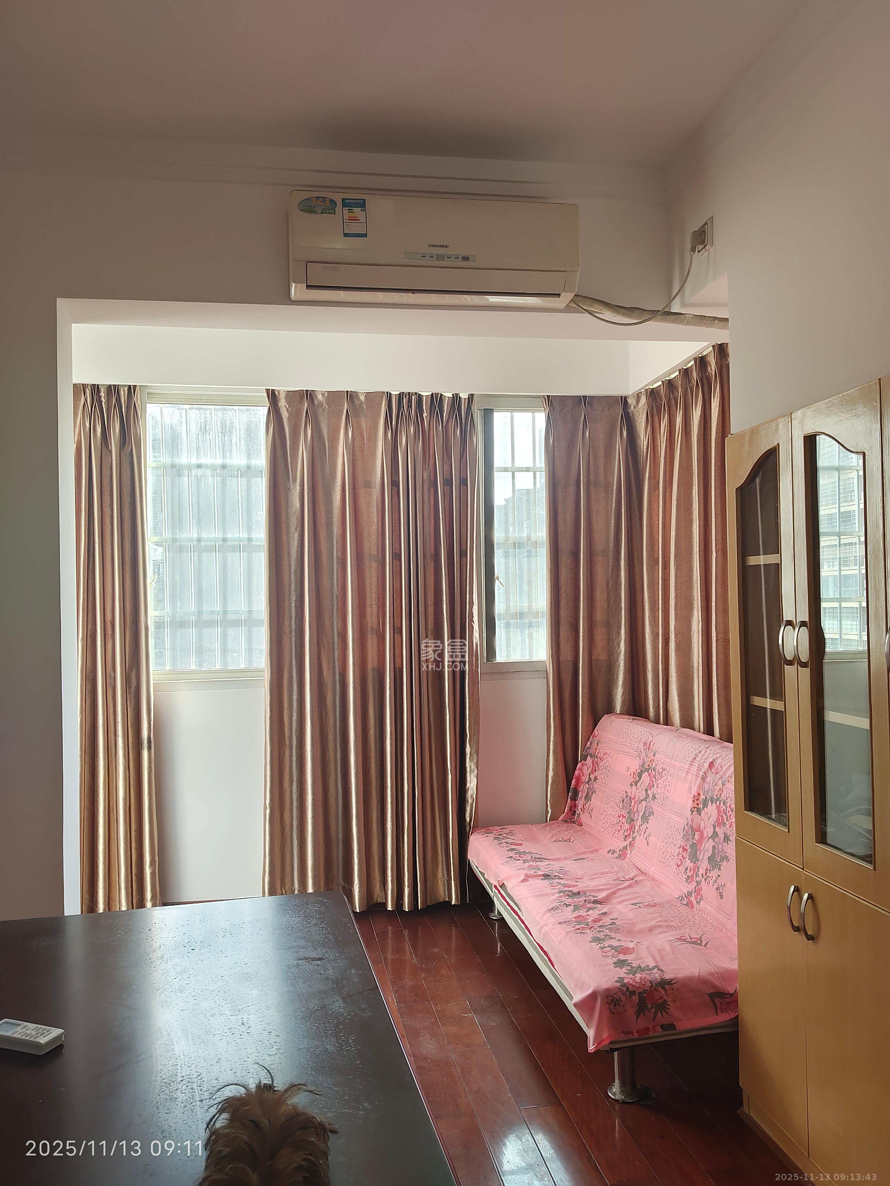 锦璨家园  3室2厅2卫    2100.0元/月室内图