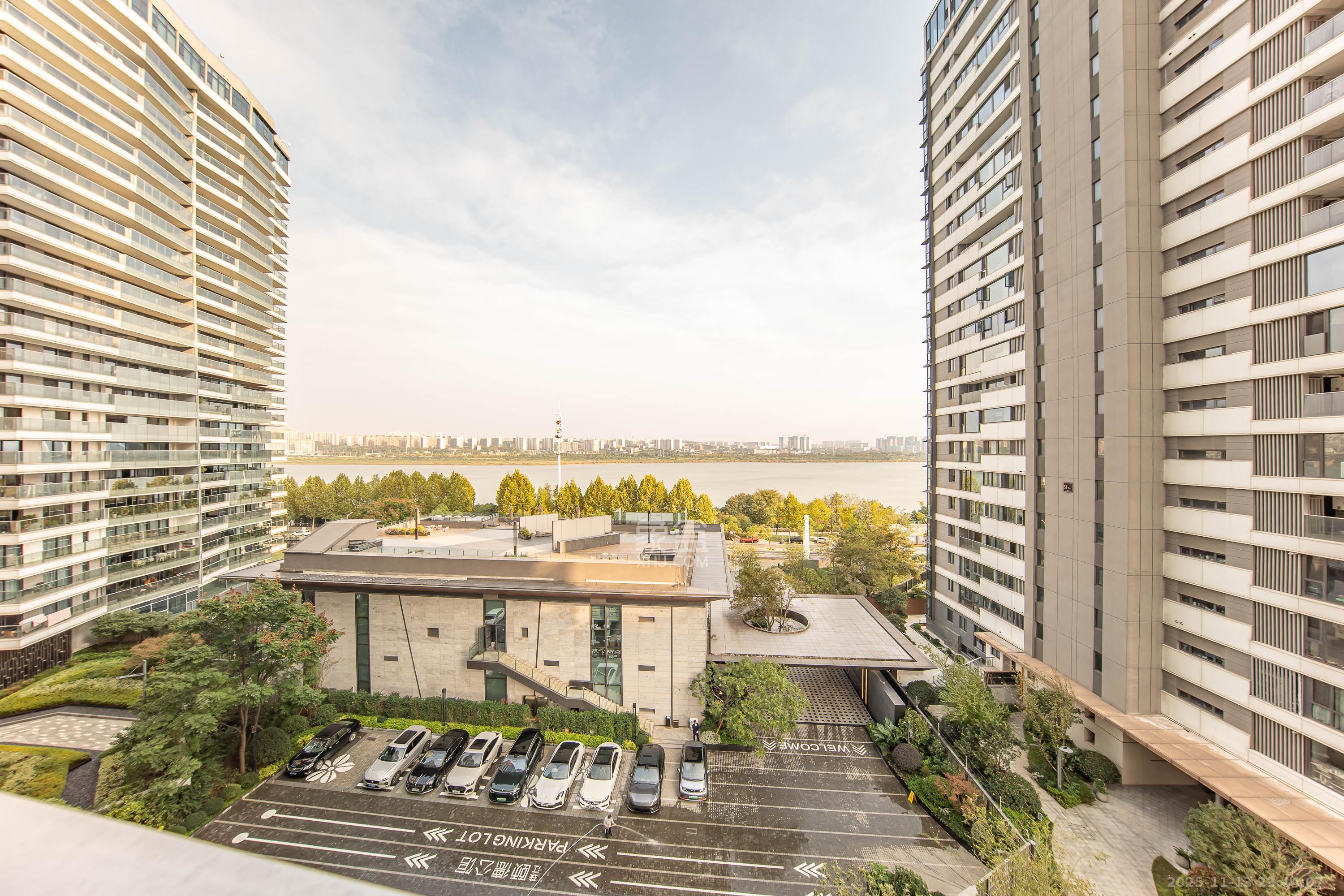 珠江颐德公馆 4室2厅2卫 380.0万 珠江颐德公馆 4室2厅2卫 380.0万其他