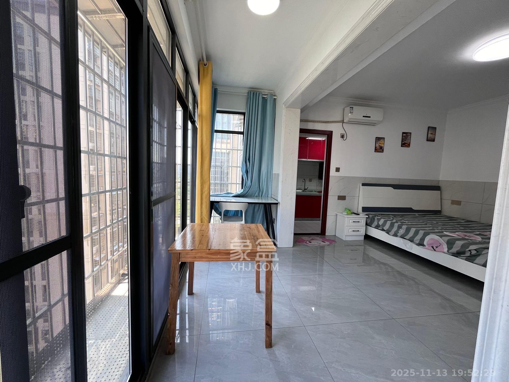 桥头家苑一期  1室0厅1卫    1200.0元/月室内图