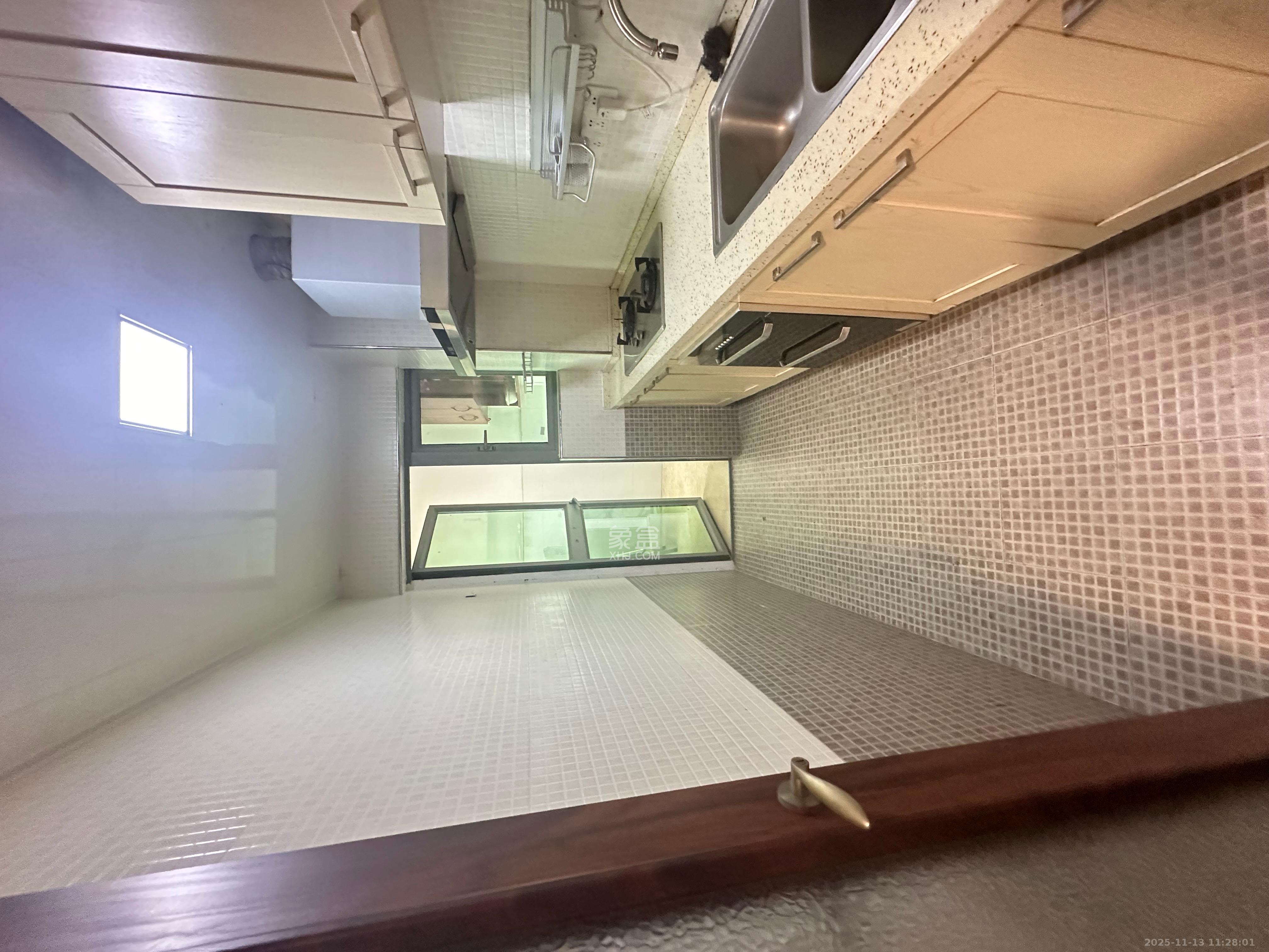 新城新世界一二三期 2室2厅1卫 2300.0元/月 新城新世界一二三期 2室2厅1卫 2300.0元/月室内图