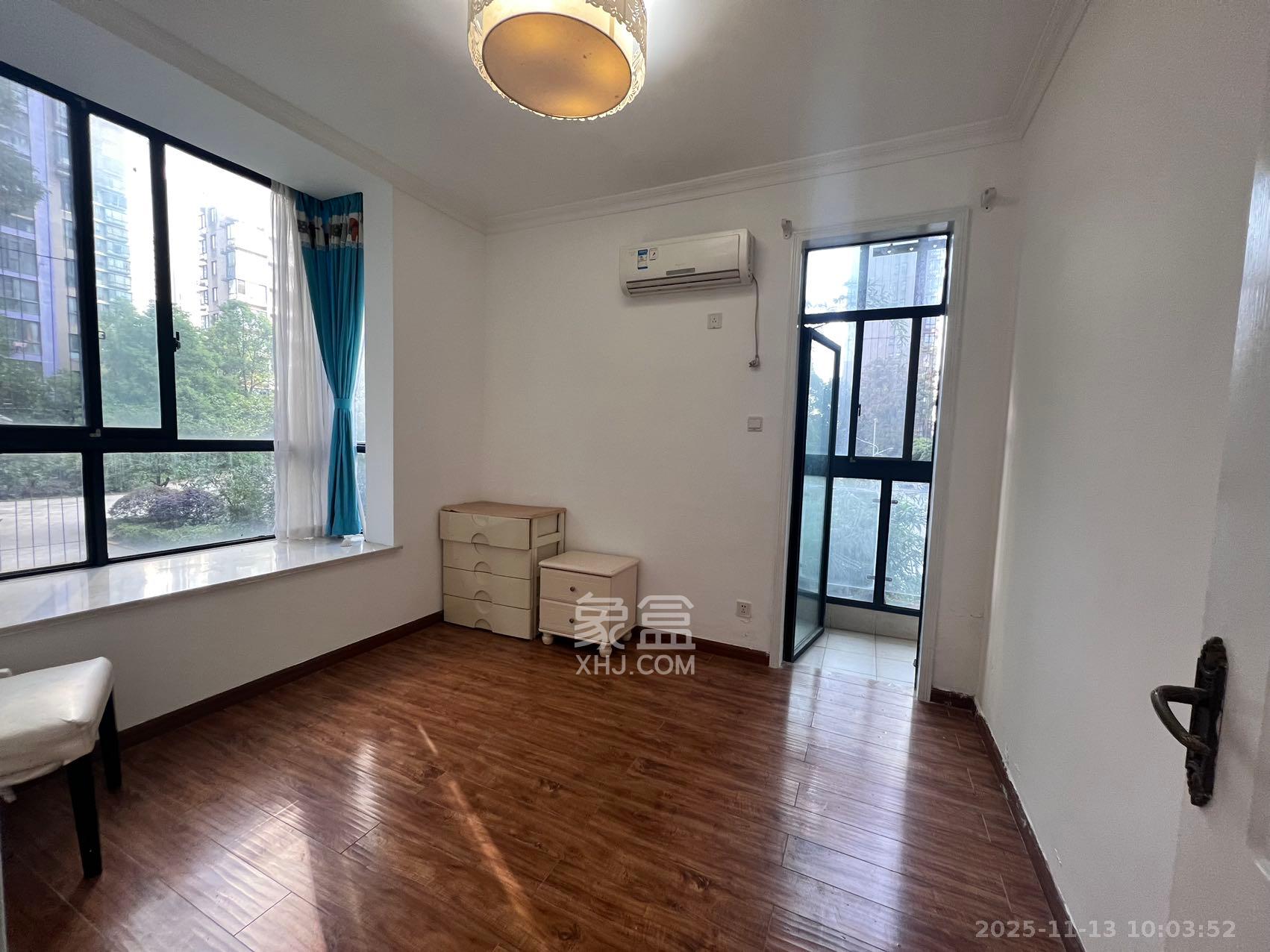 湘江世纪城咏江苑 4室2厅2卫 3000.0元/月 湘江世纪城咏江苑 4室2厅2卫 3000.0元/月室内图