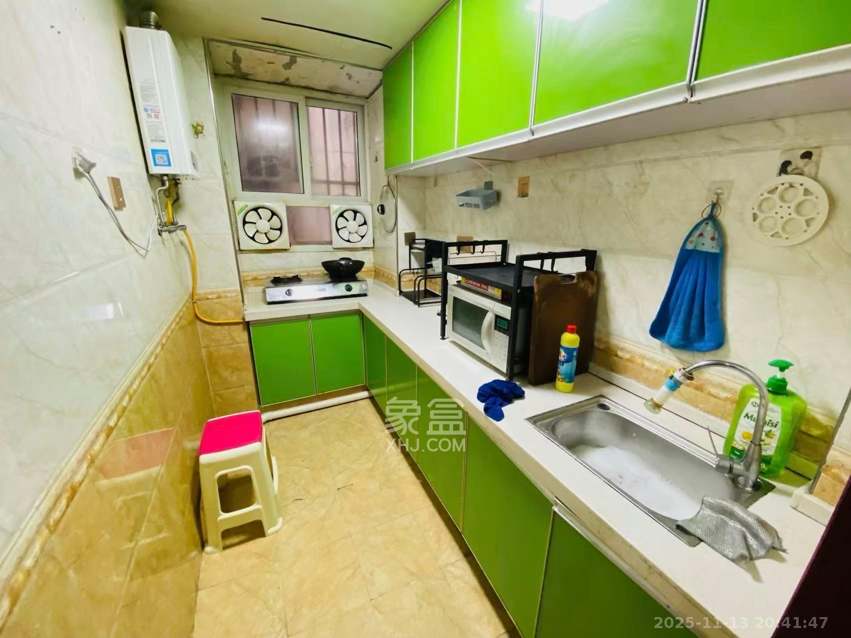 南门口晏家塘社区  2室1厅1卫    2100.0元/月室内图