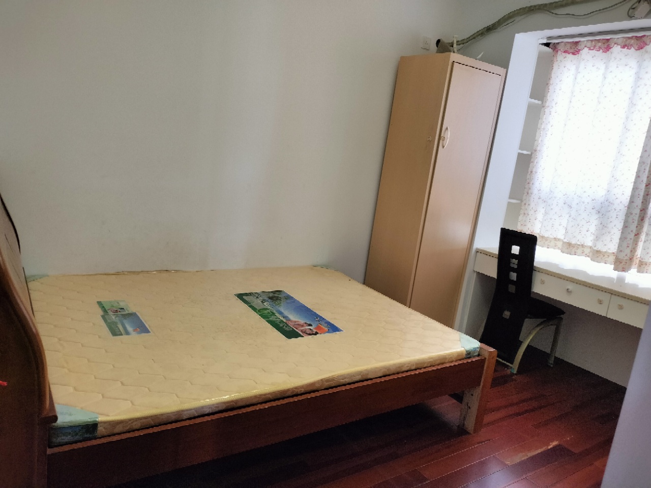 翡翠水城(住宅) 2室2厅1卫 2300.0元/月 翡翠水城(住宅) 2室2厅1卫 2300.0元/月室内图