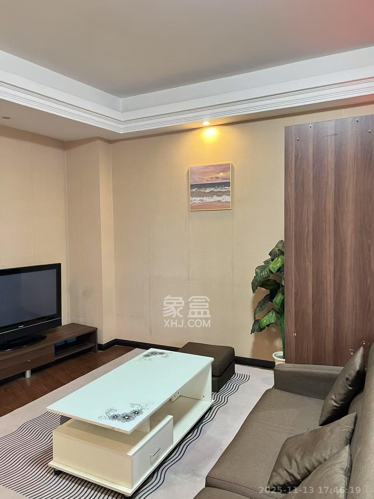 铂宫  1室1厅1卫    1900.0元/月室内图