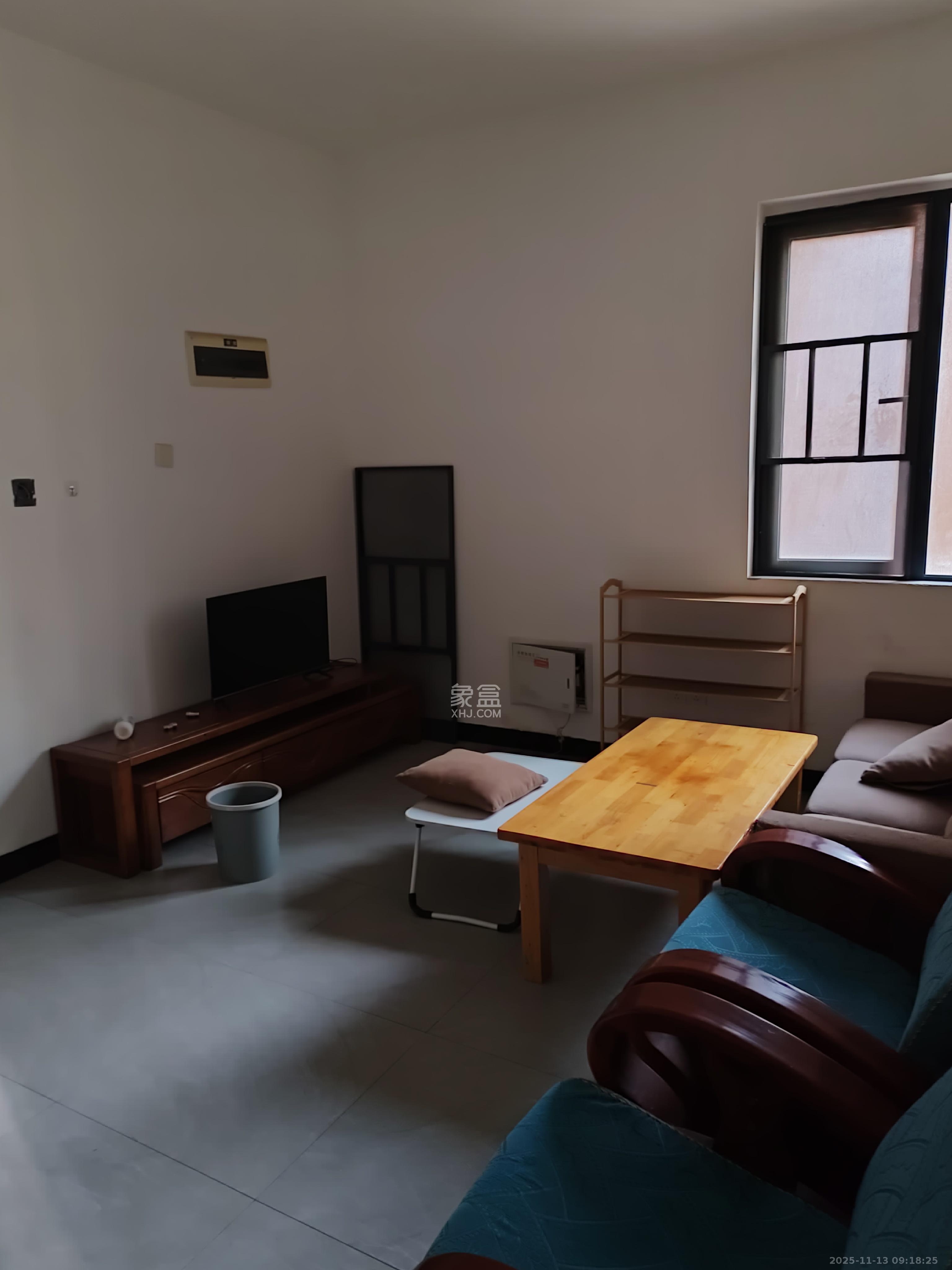 天悦和苑一期 2室1厅1卫 1300.0元/月 天悦和苑一期 2室1厅1卫 1300.0元/月室内图