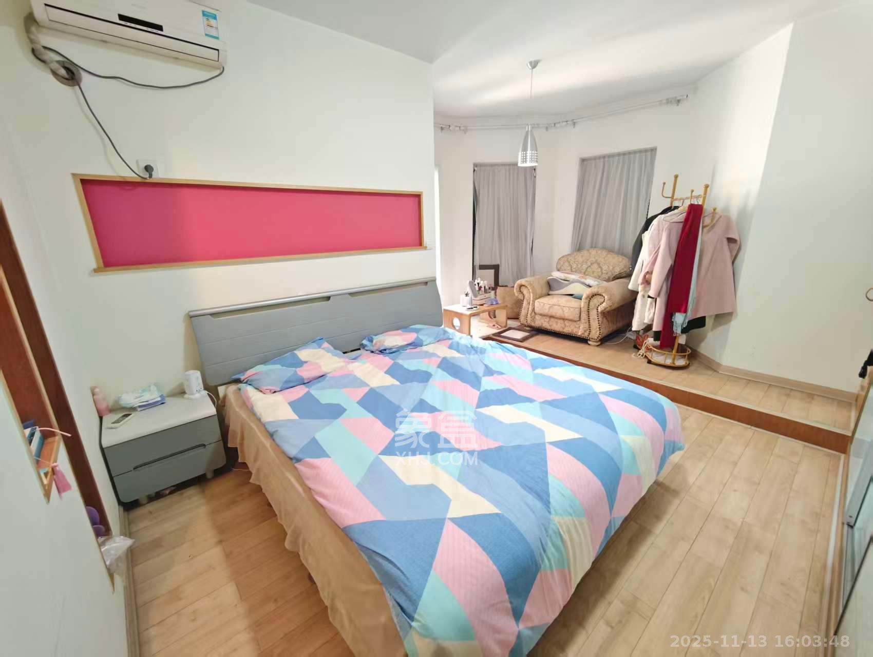 香海西岸  2室2厅1卫    2800.0元/月室内图