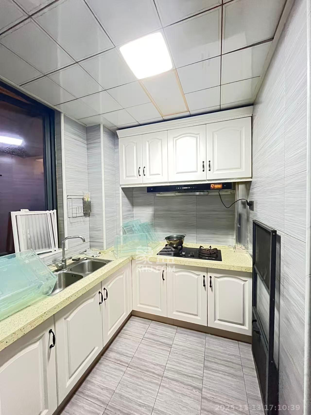 东合新苑  3室1厅1卫    2400.0元/月室内图