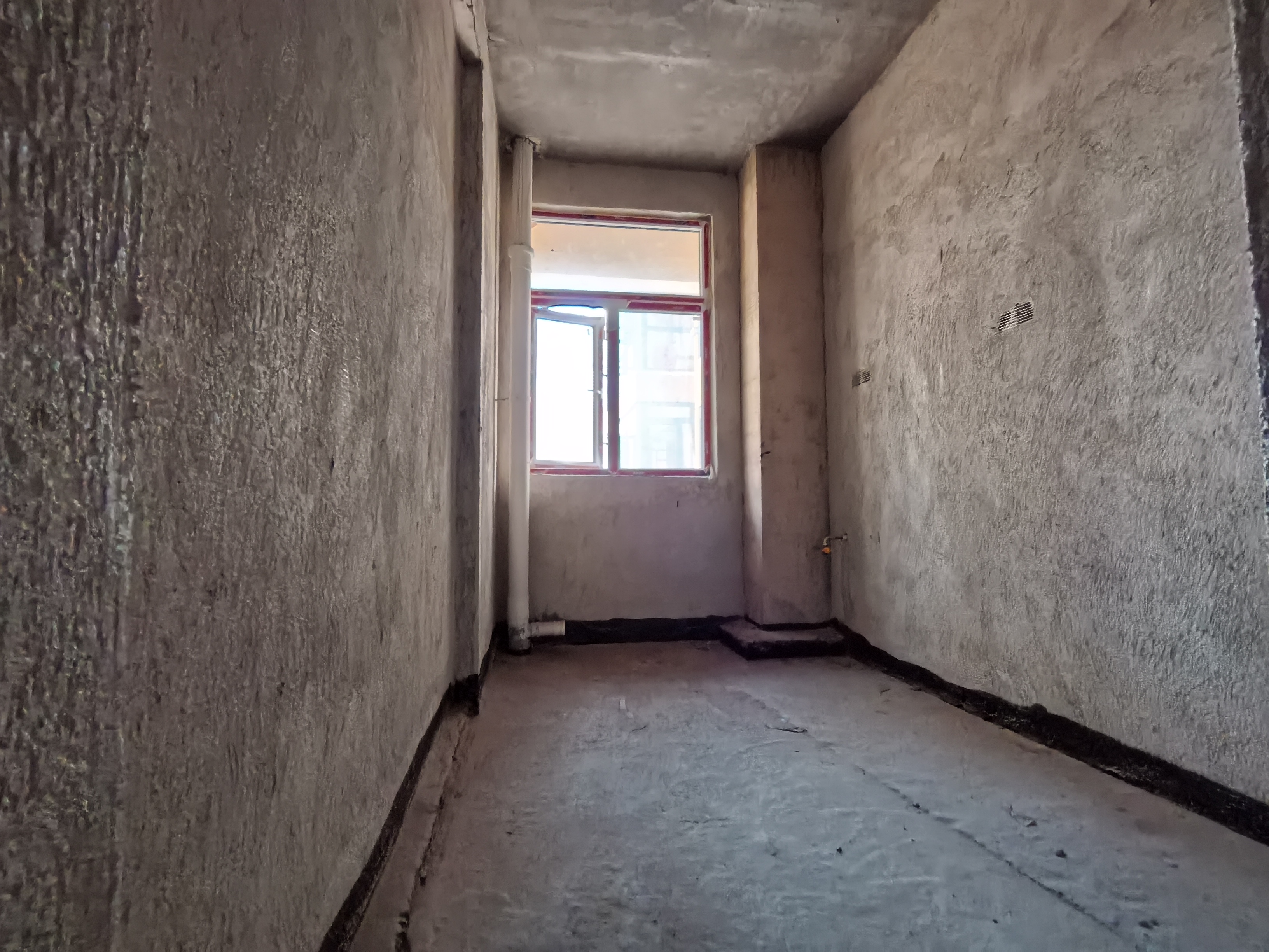 三星华厦 1室0厅0卫 56.8万 三星华厦 1室0厅0卫 56.8万客厅