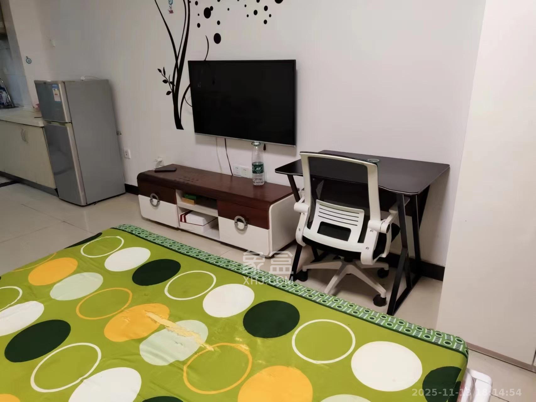 喜盈门范城  1室1厅1卫    1400.0元/月室内图