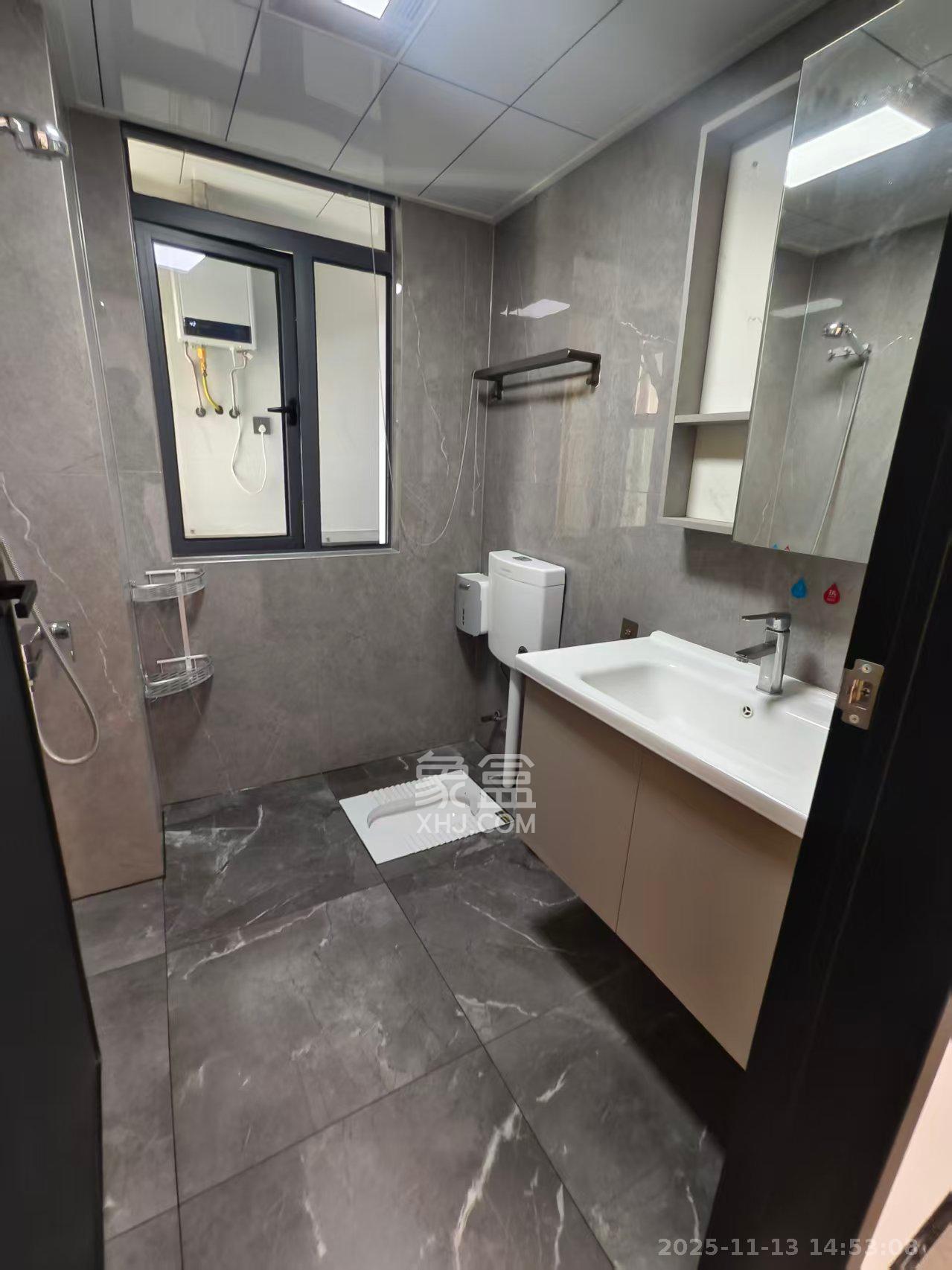 谷峰安置小区(惟德园) 2室2厅1卫 2000.0元/月 谷峰安置小区(惟德园) 2室2厅1卫 2000.0元/月室内图