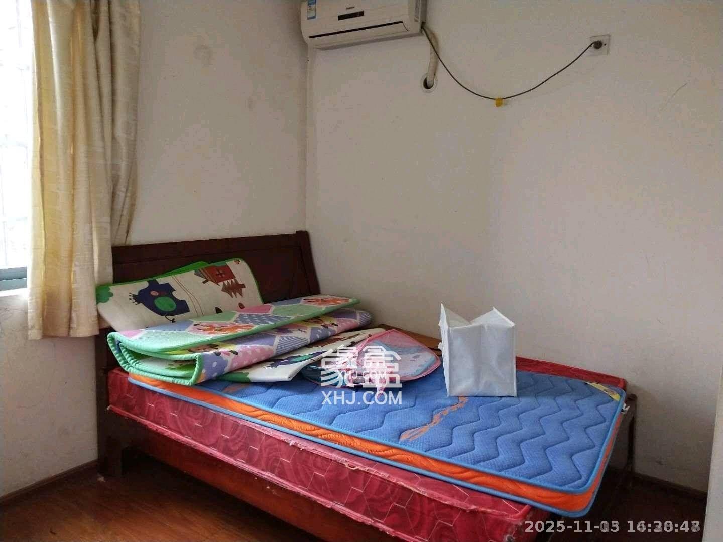 香海西岸  3室2厅2卫    3000.0元/月室内图