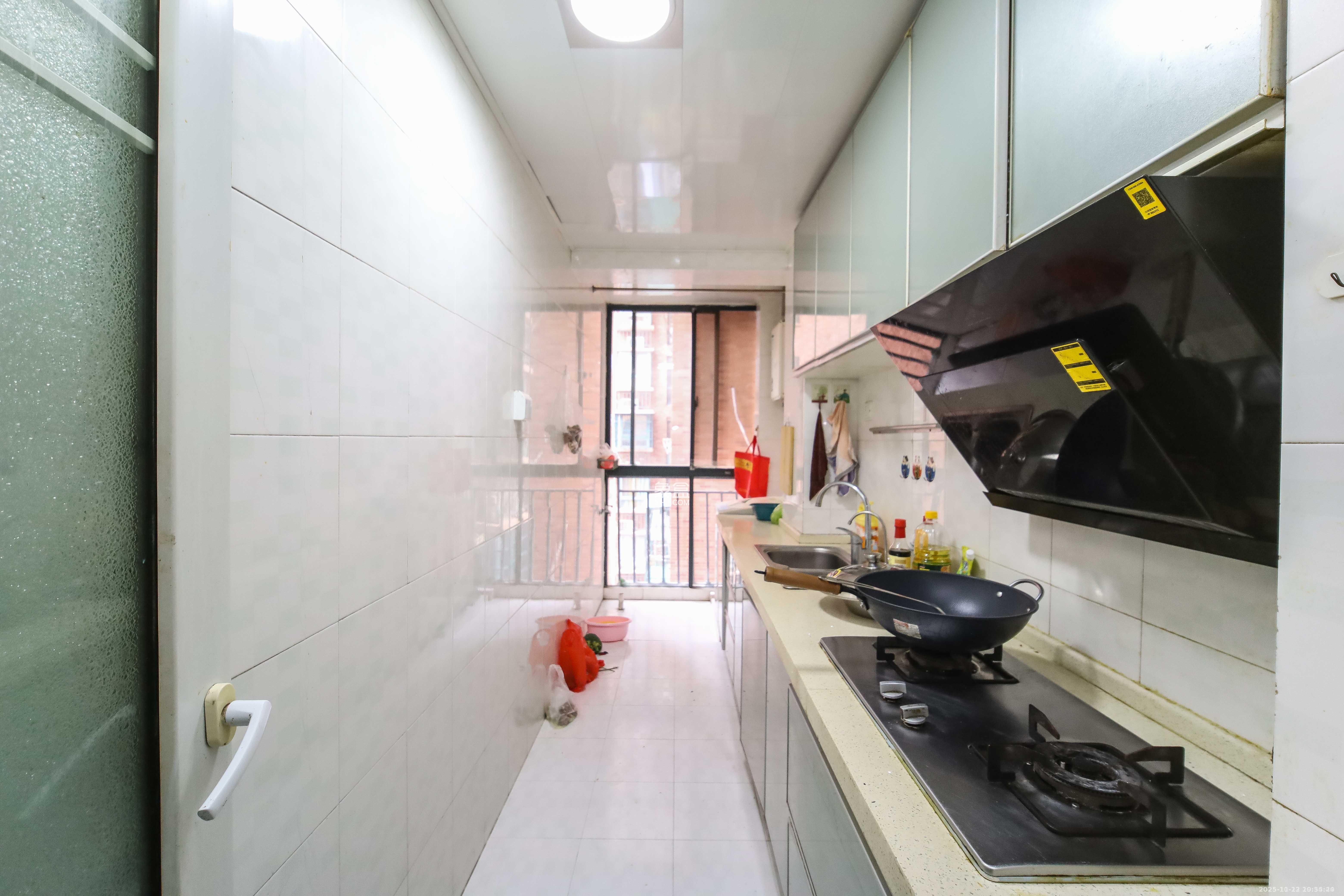 东玺门  2室1厅1卫    2400.0元/月室内图