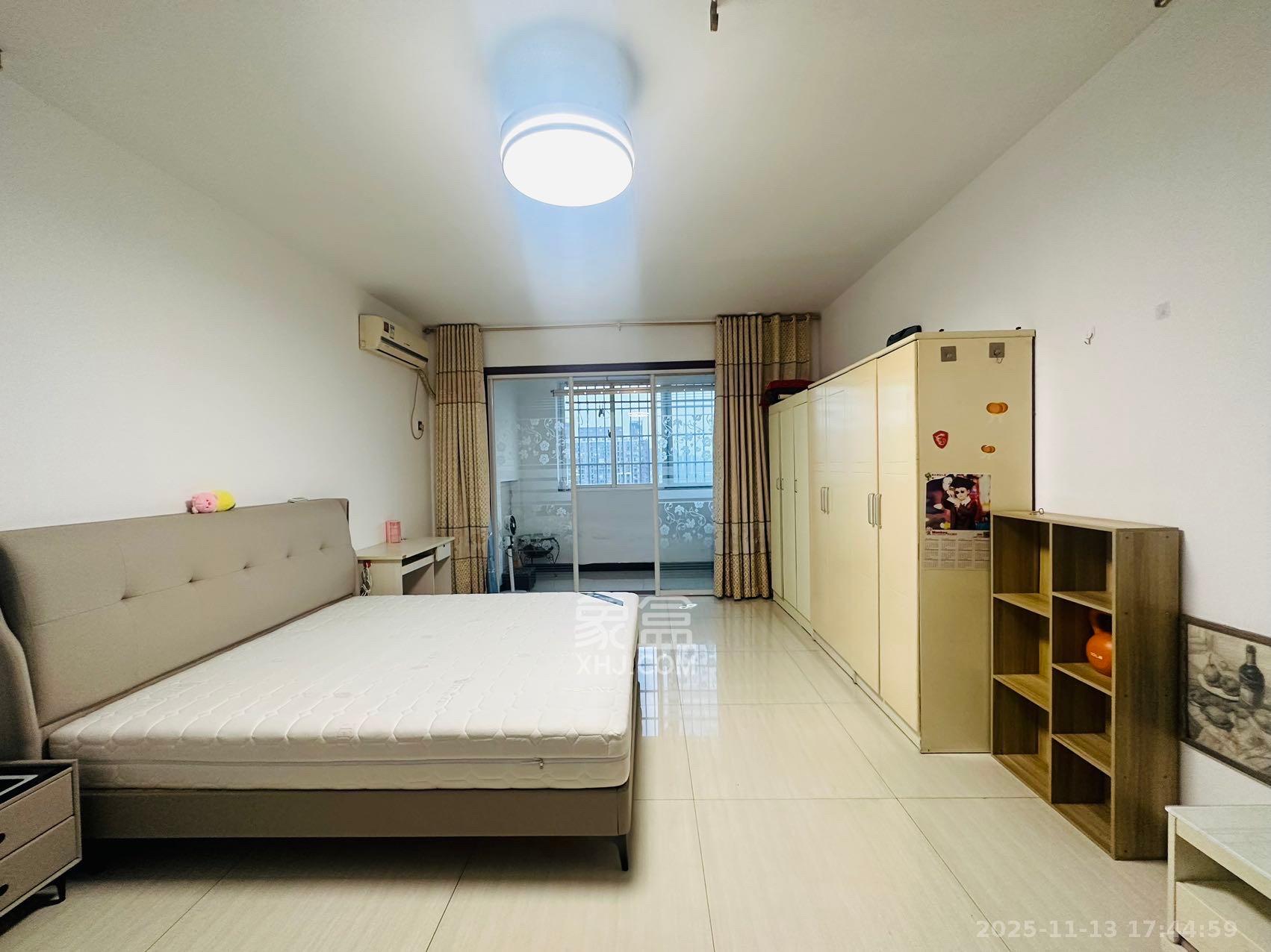 上河国际F座  1室0厅1卫    1700.0元/月室内图