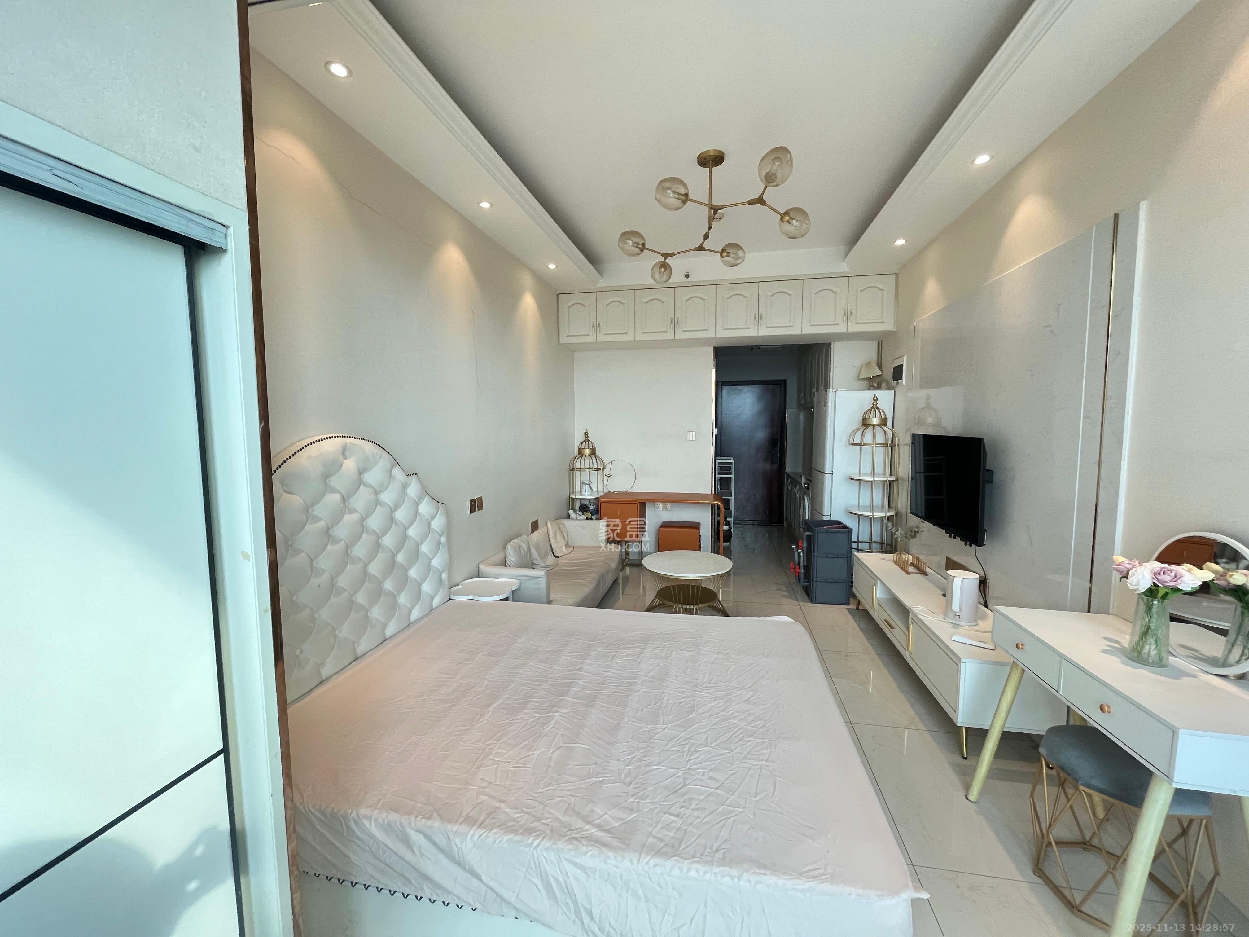 东盈商业广场（华泉城市广场）  1室1厅1卫    1600.0元/月室内图