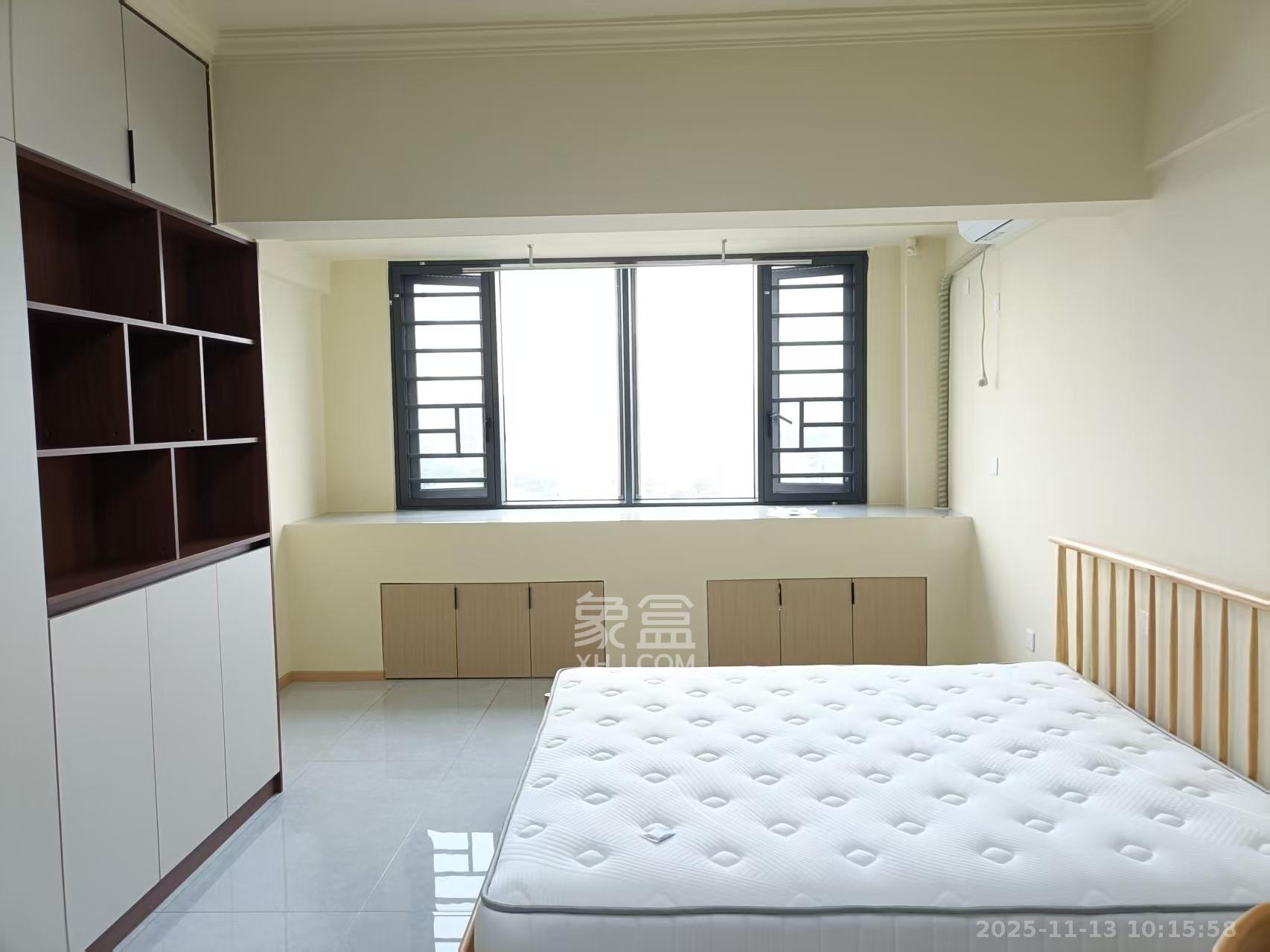 观园国际公寓  1室1厅1卫    1900.0元/月