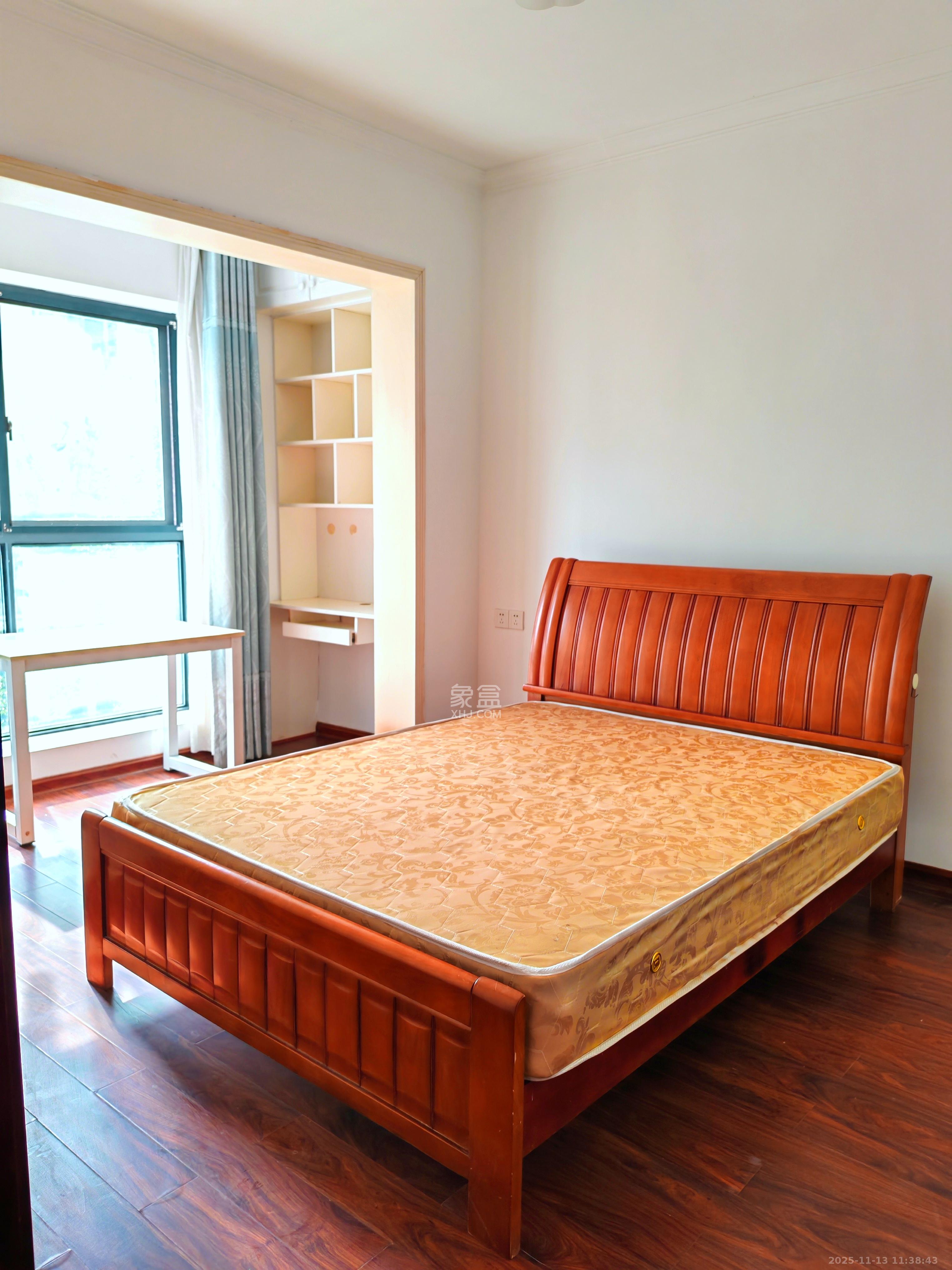 中海梅溪湖壹号 3室2厅1卫 2500.0元/月 中海梅溪湖壹号 3室2厅1卫 2500.0元/月室内图