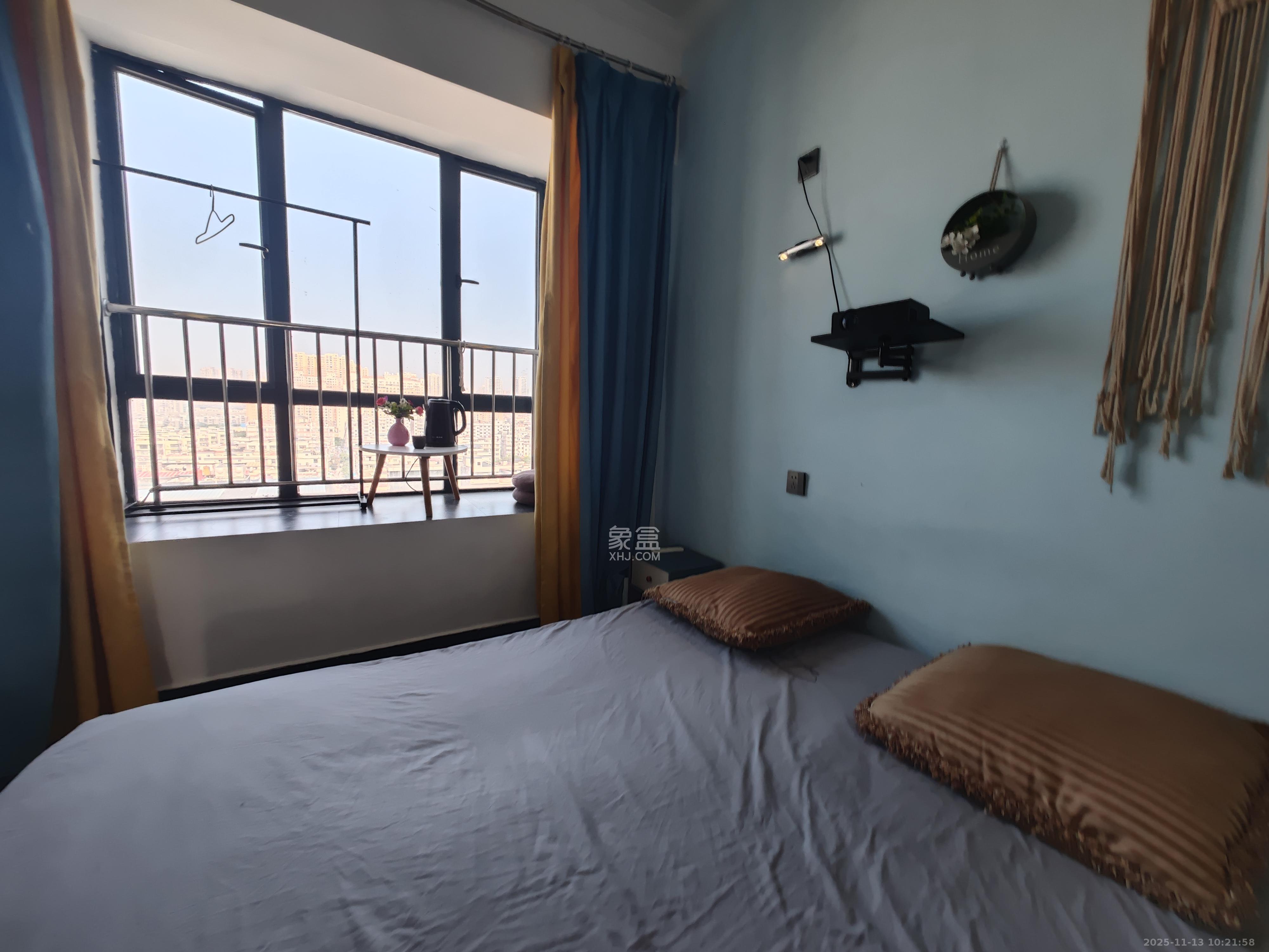 洋湖时代  1室1厅1卫    1200.0元/月室内图