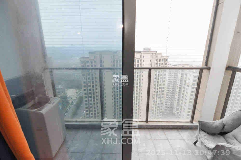 梅溪湖金茂湾  4室1厅2卫    3500.0元/月室内图