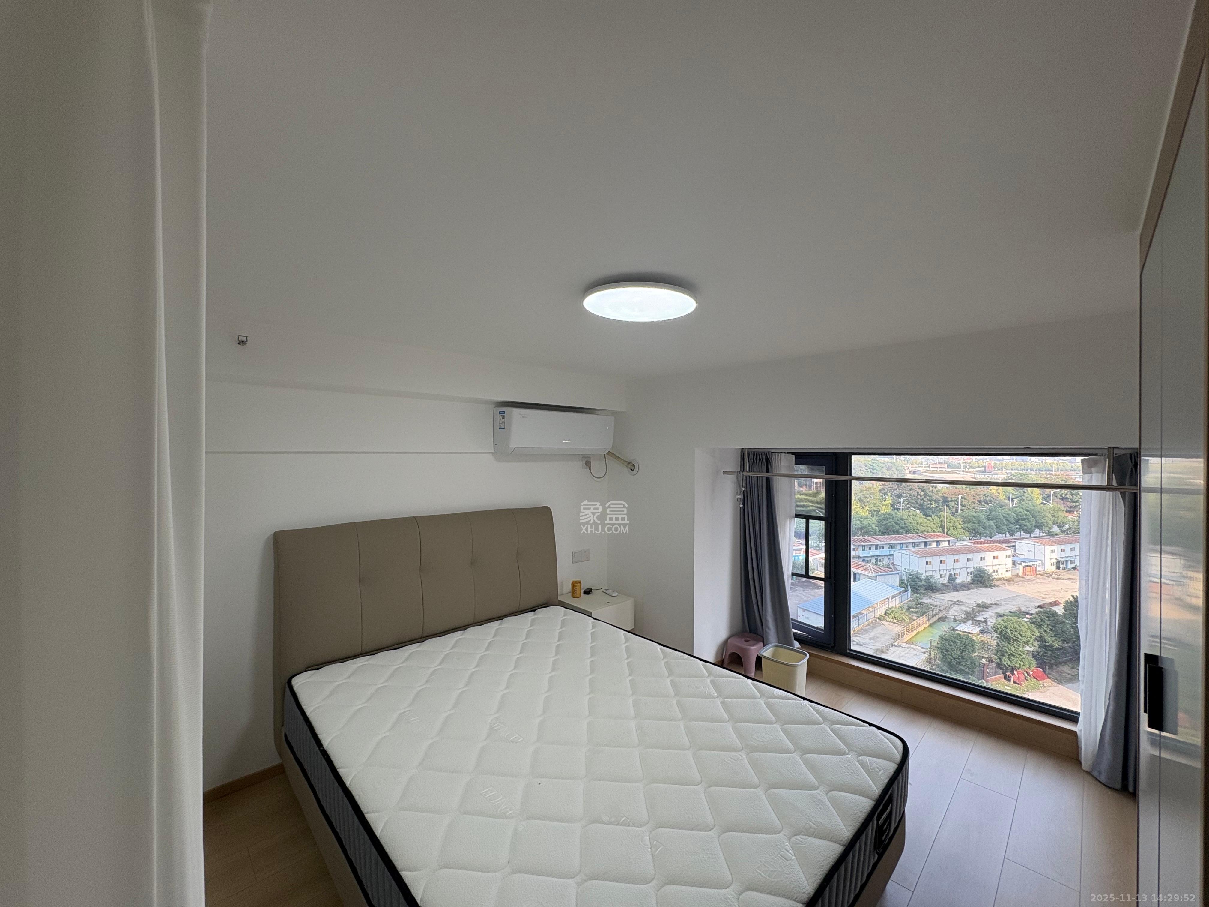 保利中环广场（保利中悦苑）  2室1厅1卫    2400.0元/月室内图