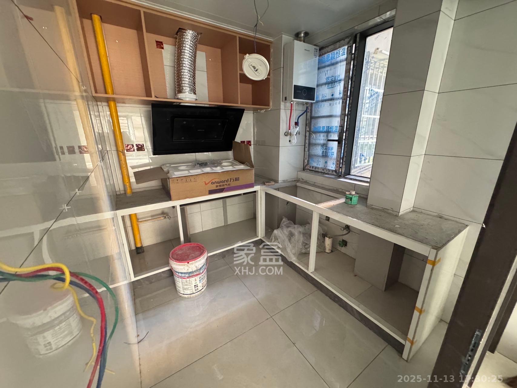 和景家园一期  2室1厅1卫    1700.0元/月室内图