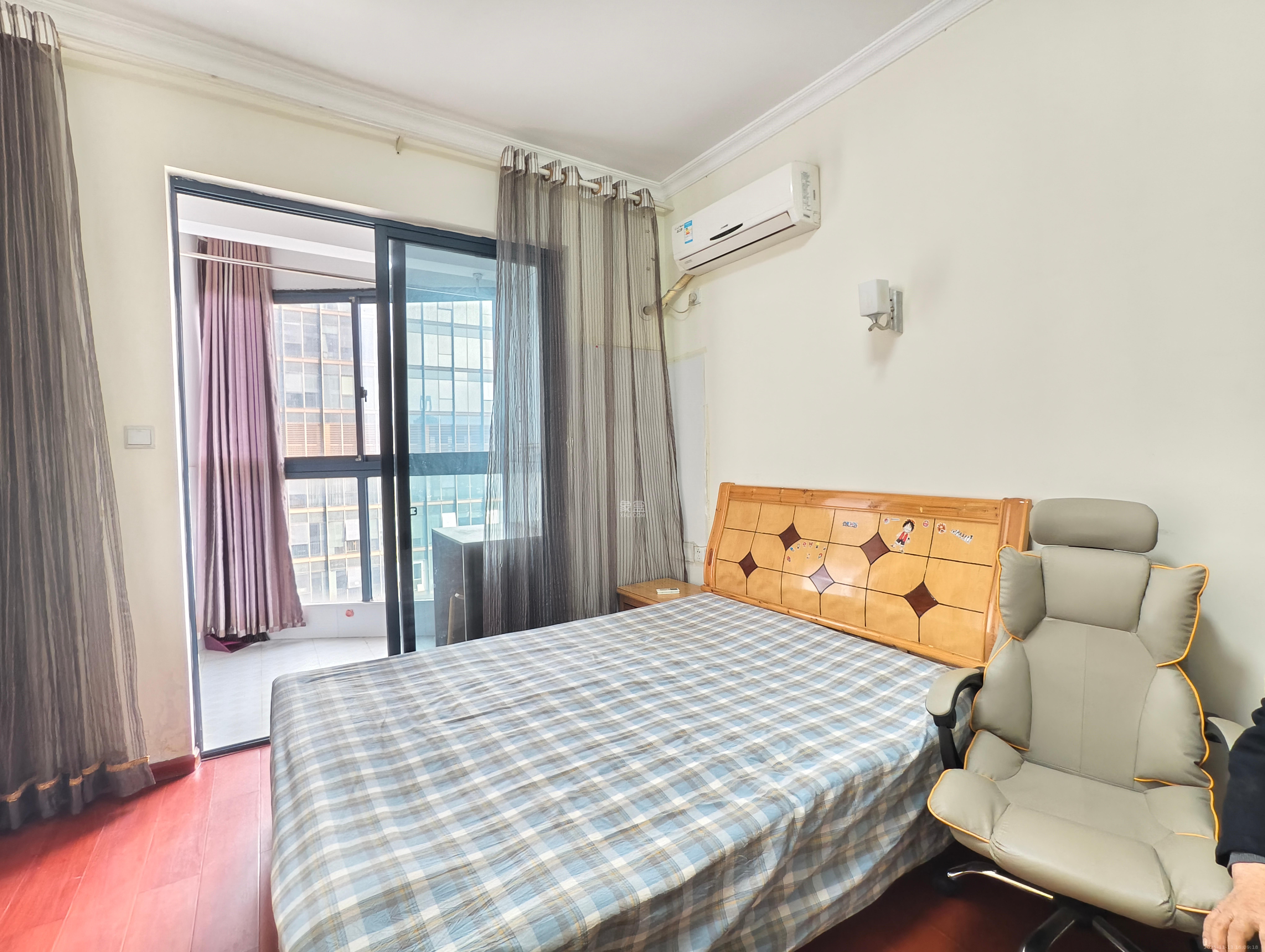 绿地中央广场 1室1厅1卫 1500.0元/月 绿地中央广场 1室1厅1卫 1500.0元/月室内图