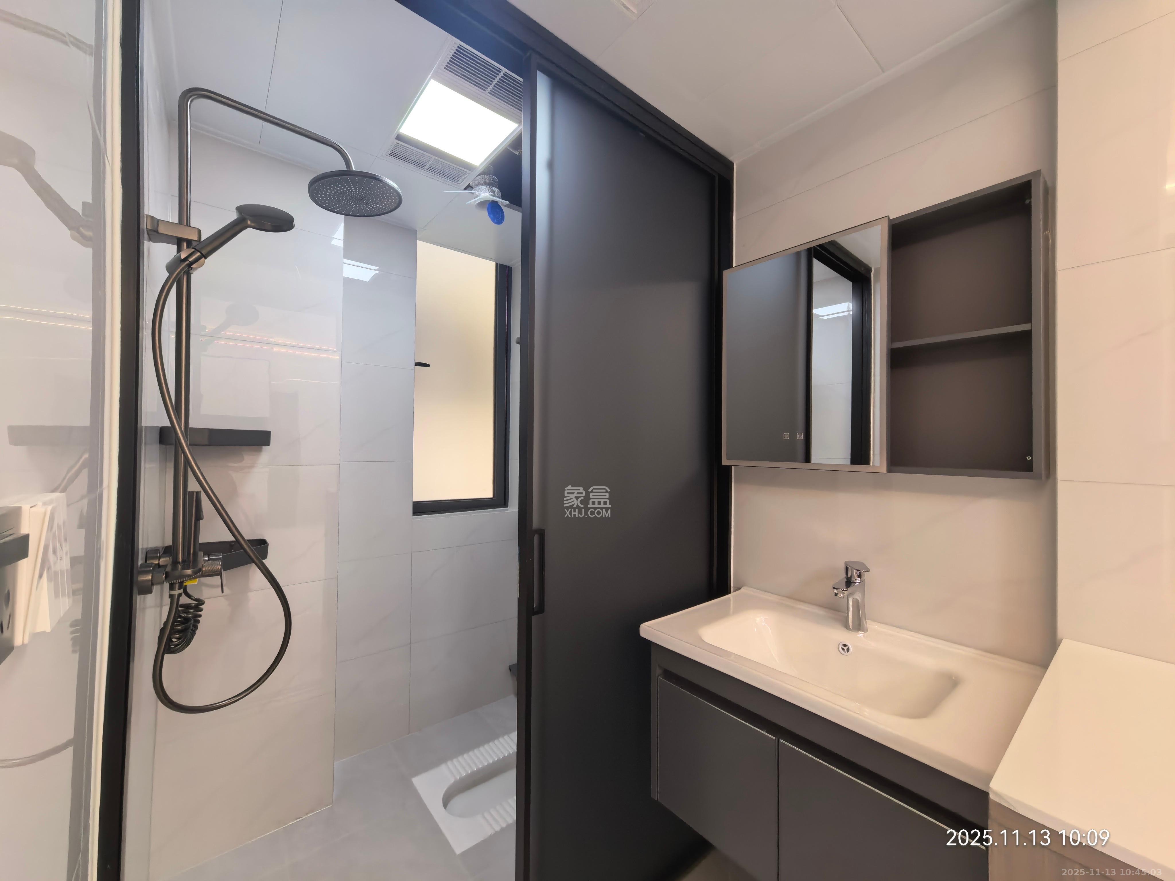 望远嘉苑 2室2厅1卫 2800.0元/月 望远嘉苑 2室2厅1卫 2800.0元/月室内图