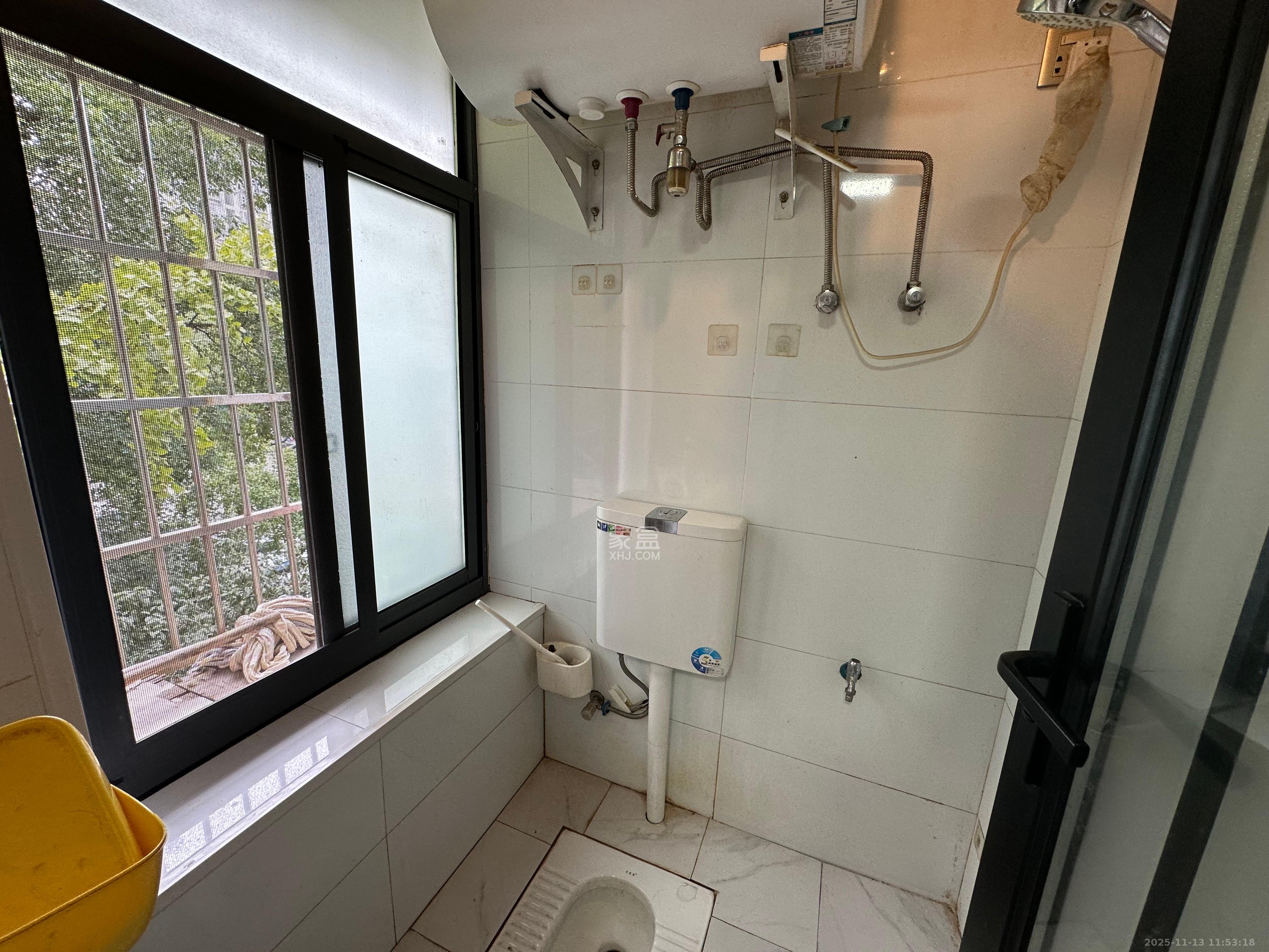 火炬村  1室1厅1卫    1500.0元/月室内图