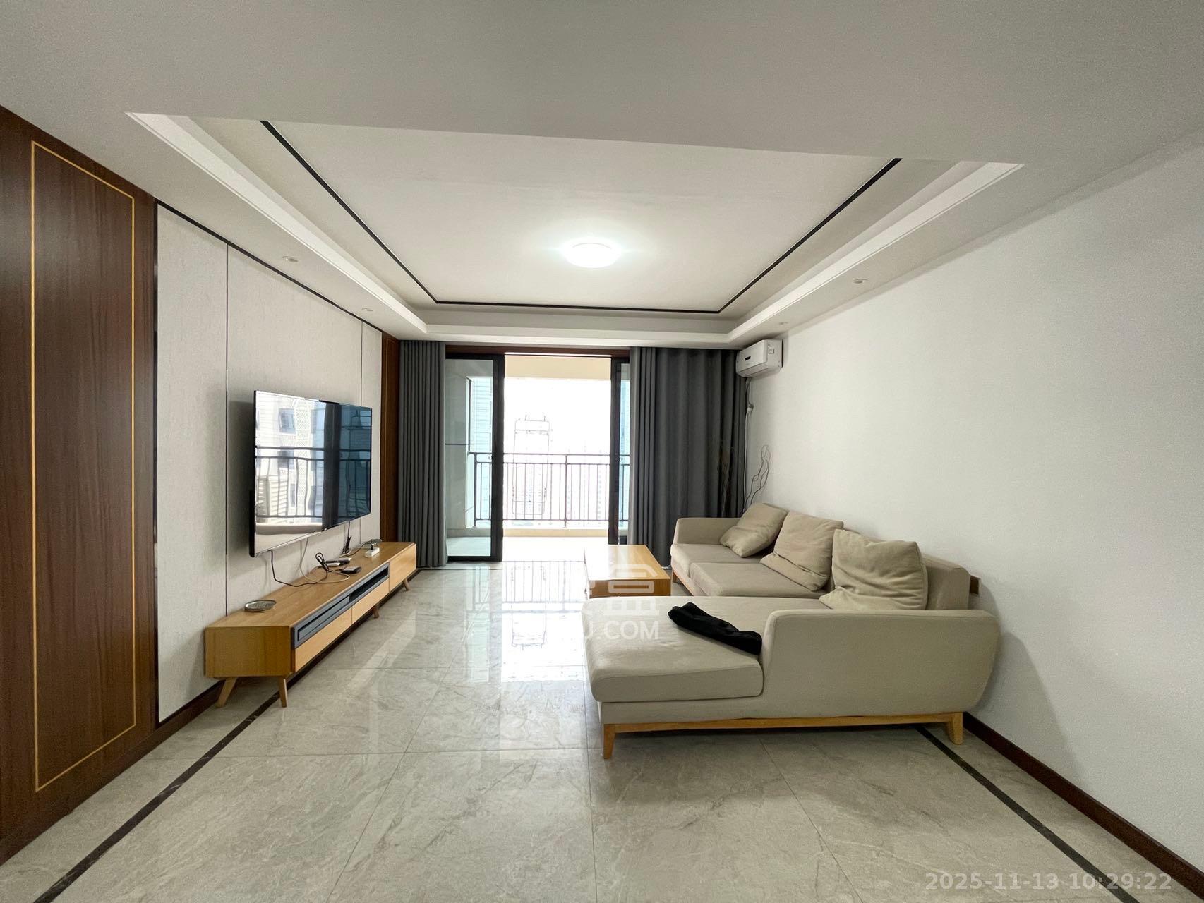 中国铁建金色蓝庭  3室2厅2卫    3200.0元/月室内图