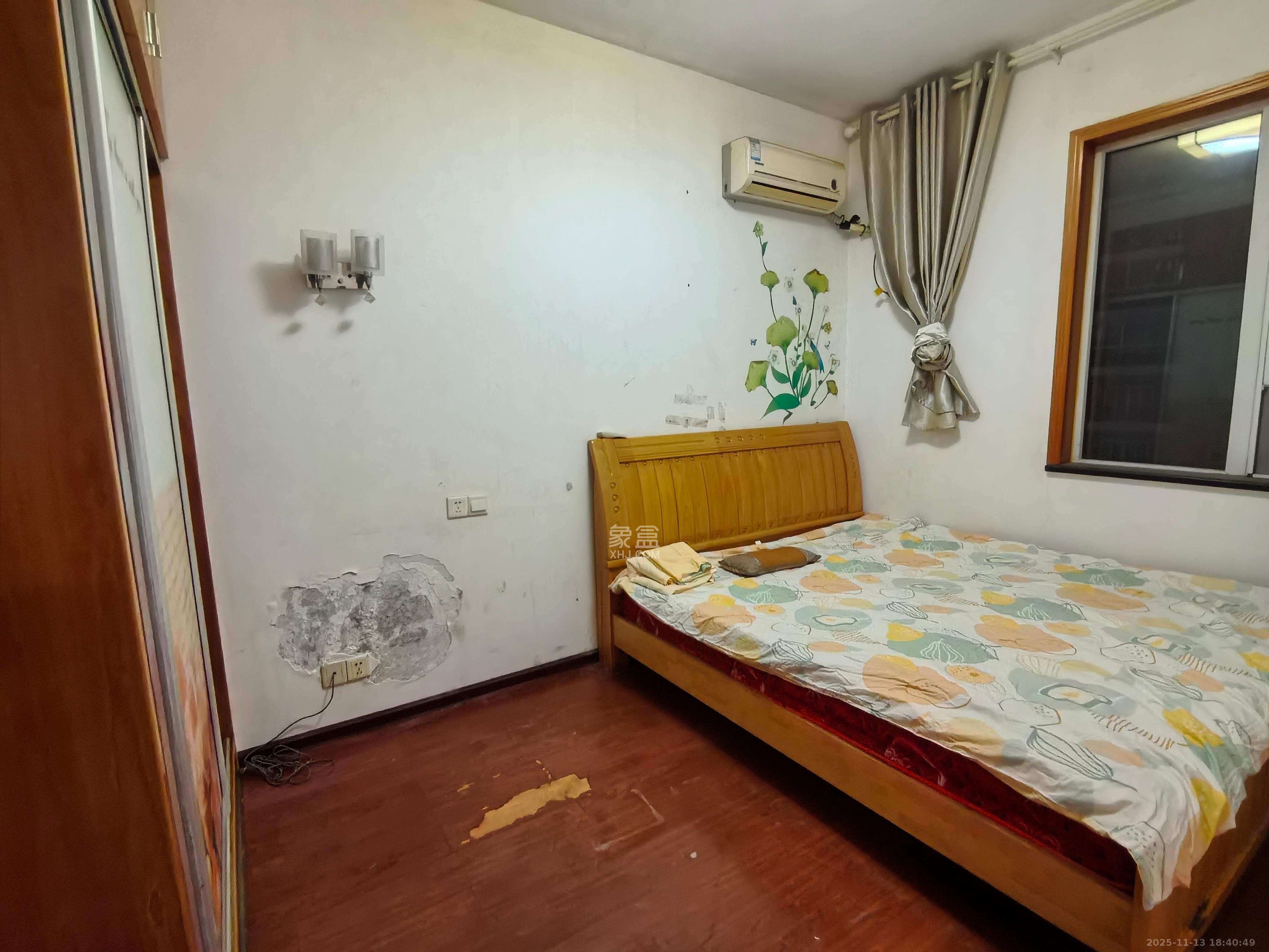 中房F联邦  2室2厅1卫    1600.0元/月室内图