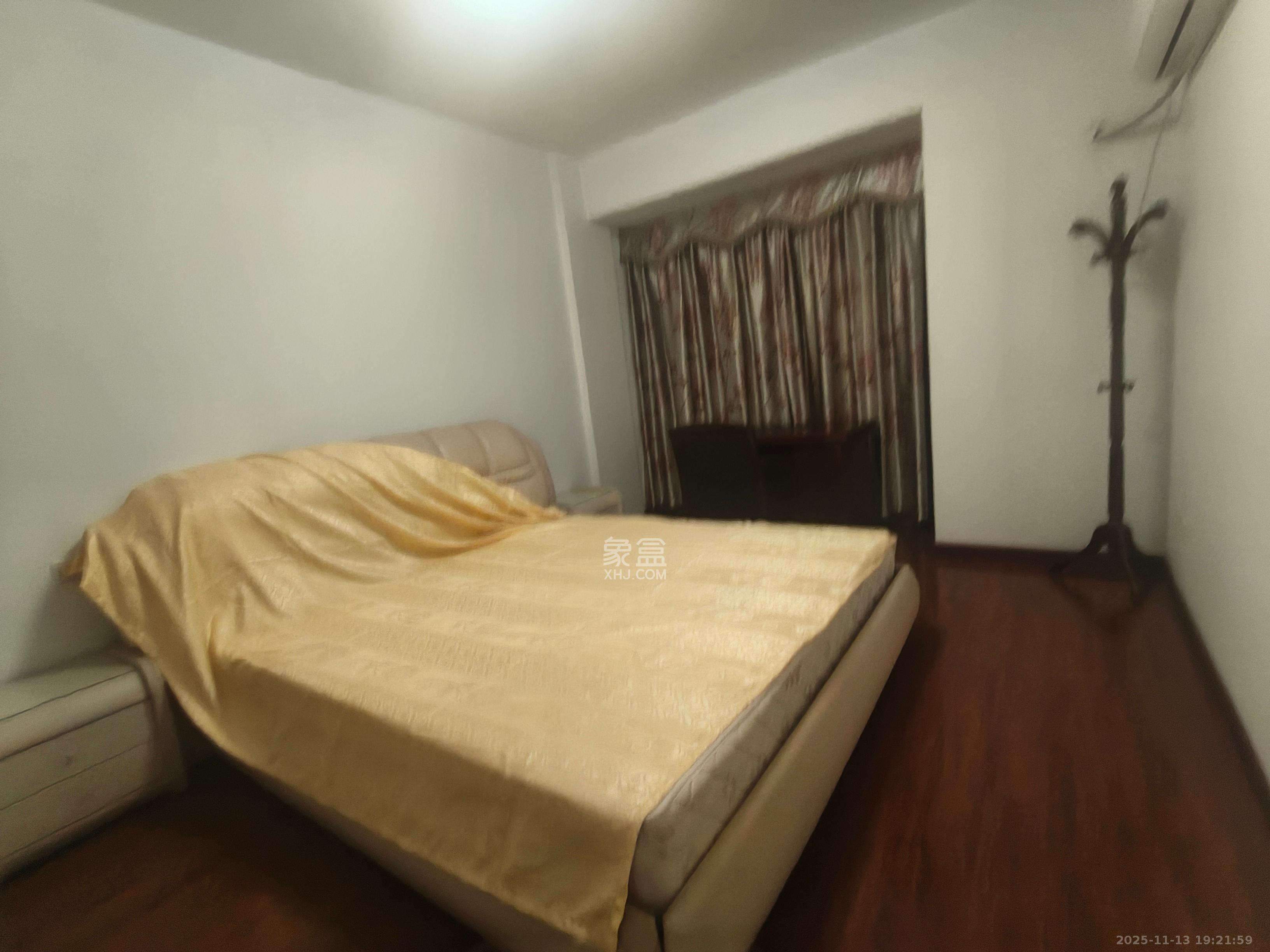 美林水郡 3室2厅2卫 2800.0元/月 美林水郡 3室2厅2卫 2800.0元/月室内图