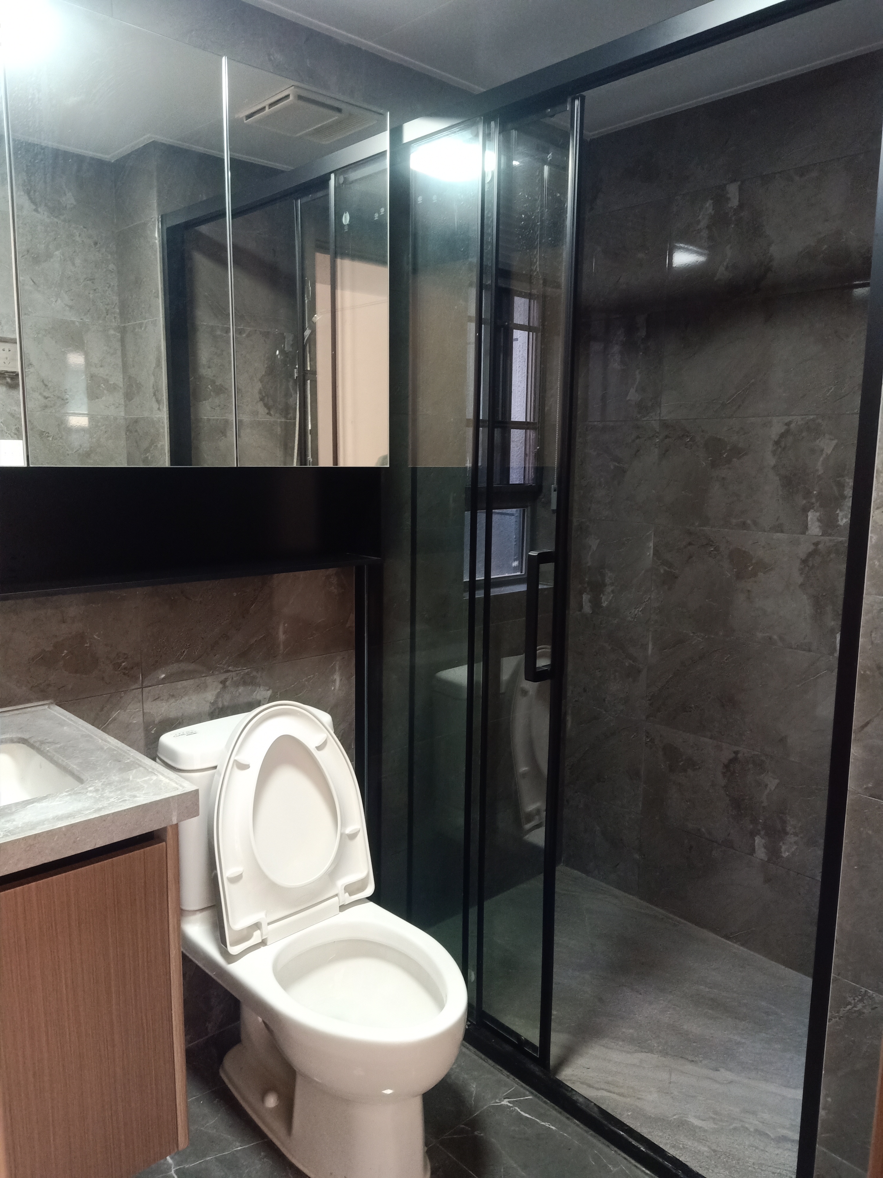 中海寰宇天下 4室2厅2卫 3500.0元/月 中海寰宇天下 4室2厅2卫 3500.0元/月户型图