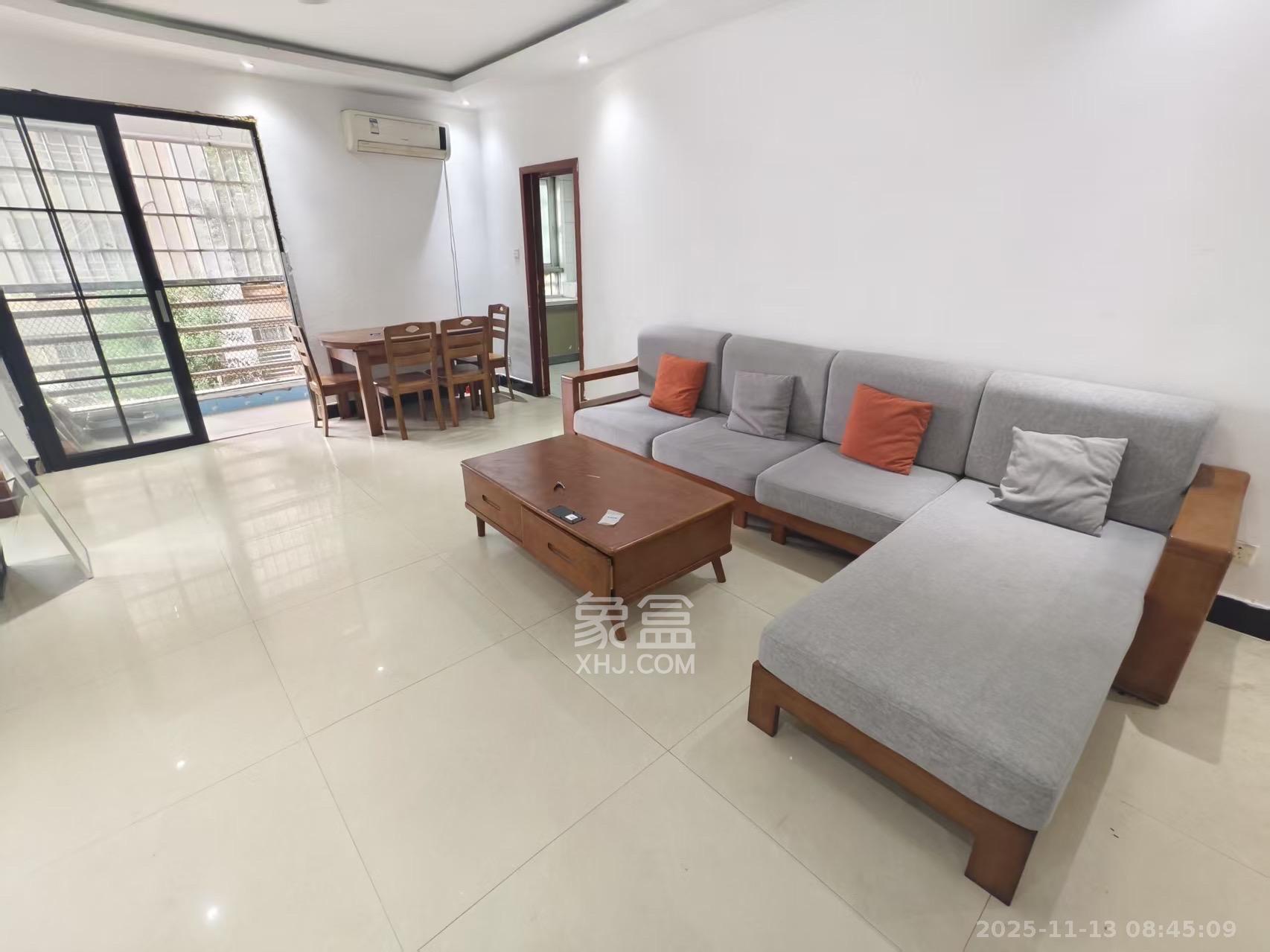 华菱新城地标  2室1厅1卫    1900.0元/月