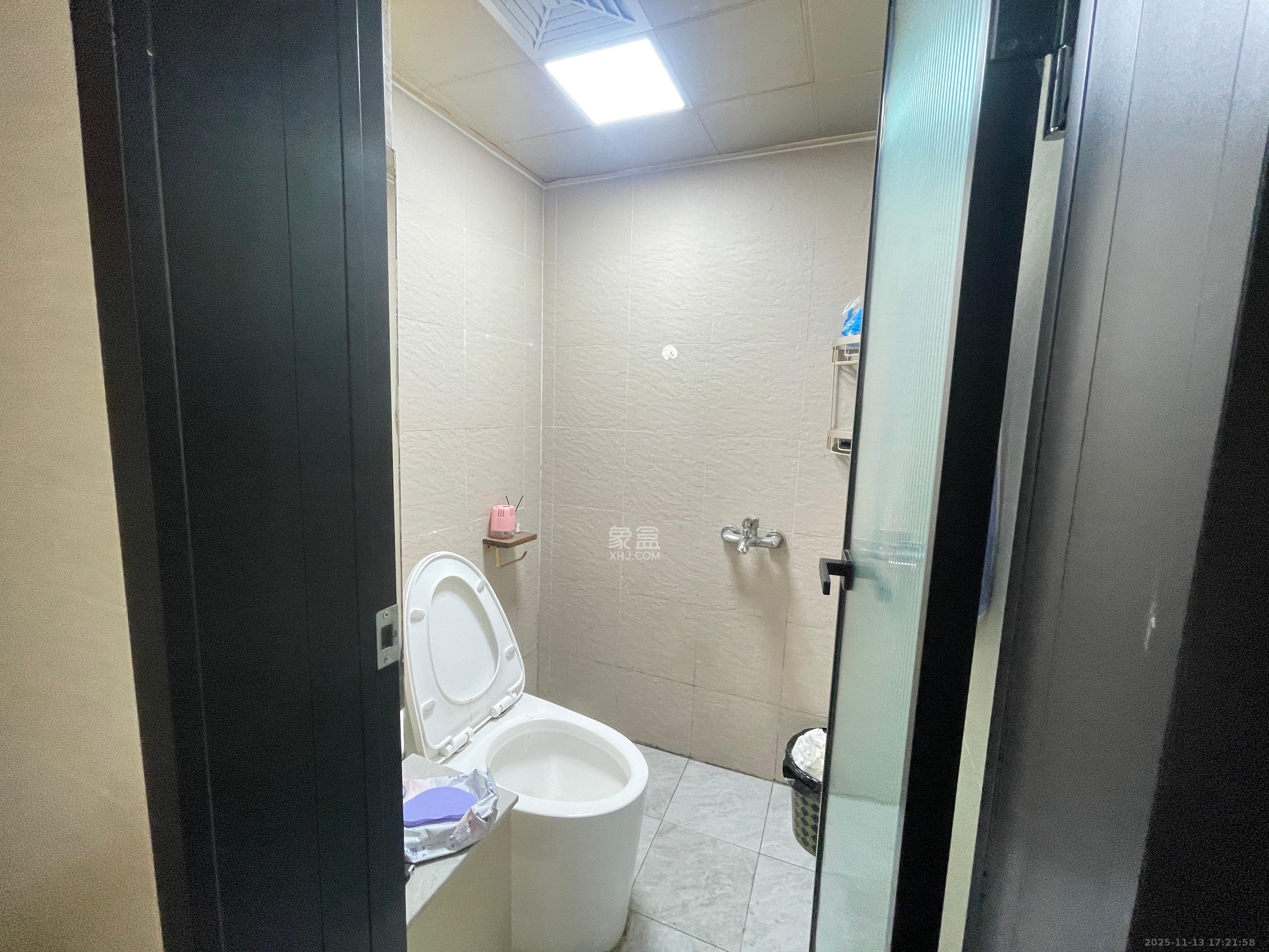 金烨融府  3室2厅1卫    4000.0元/月室内图