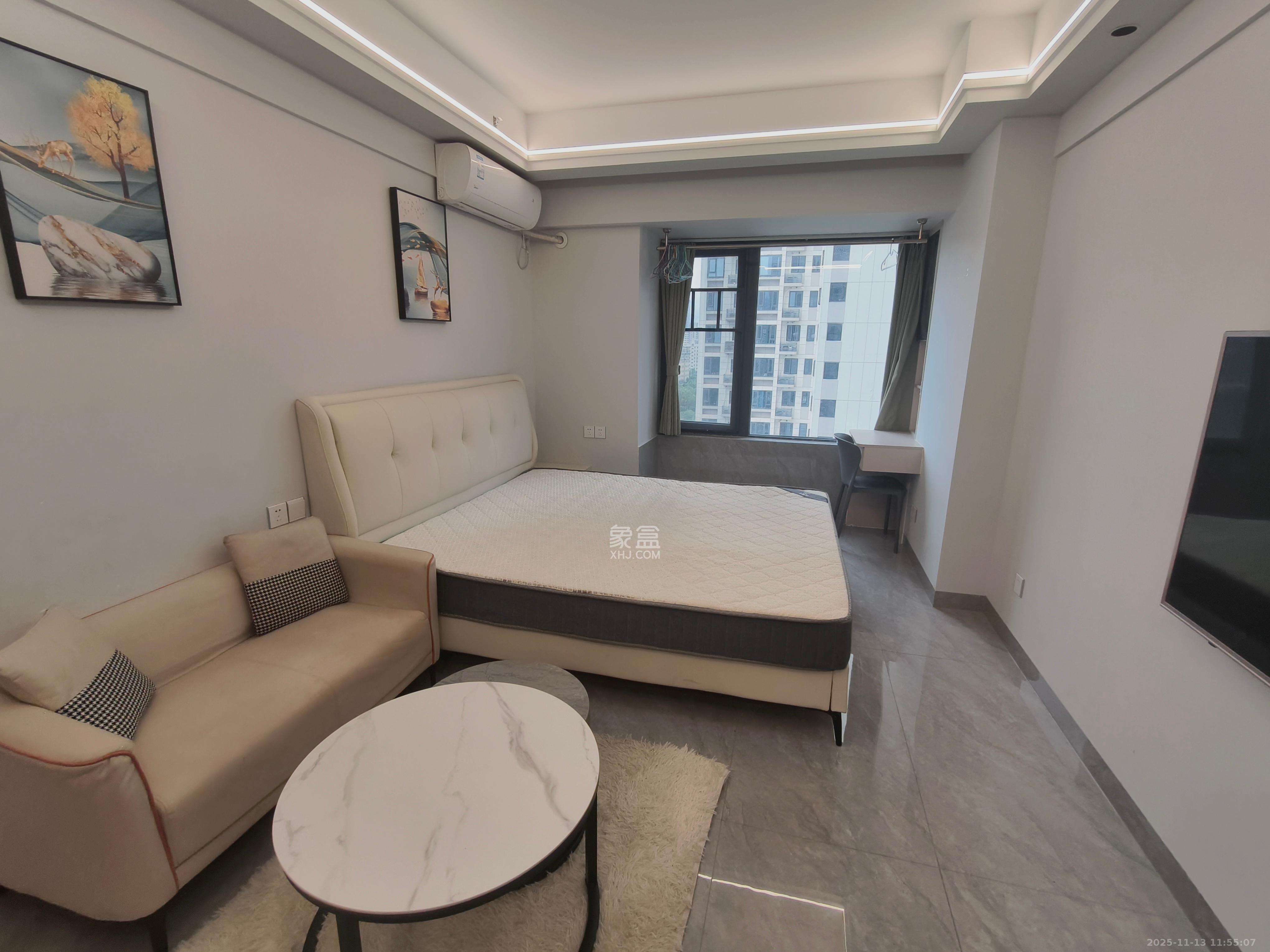 保利中环广场（保利中悦苑）  1室0厅0卫    1600.0元/月