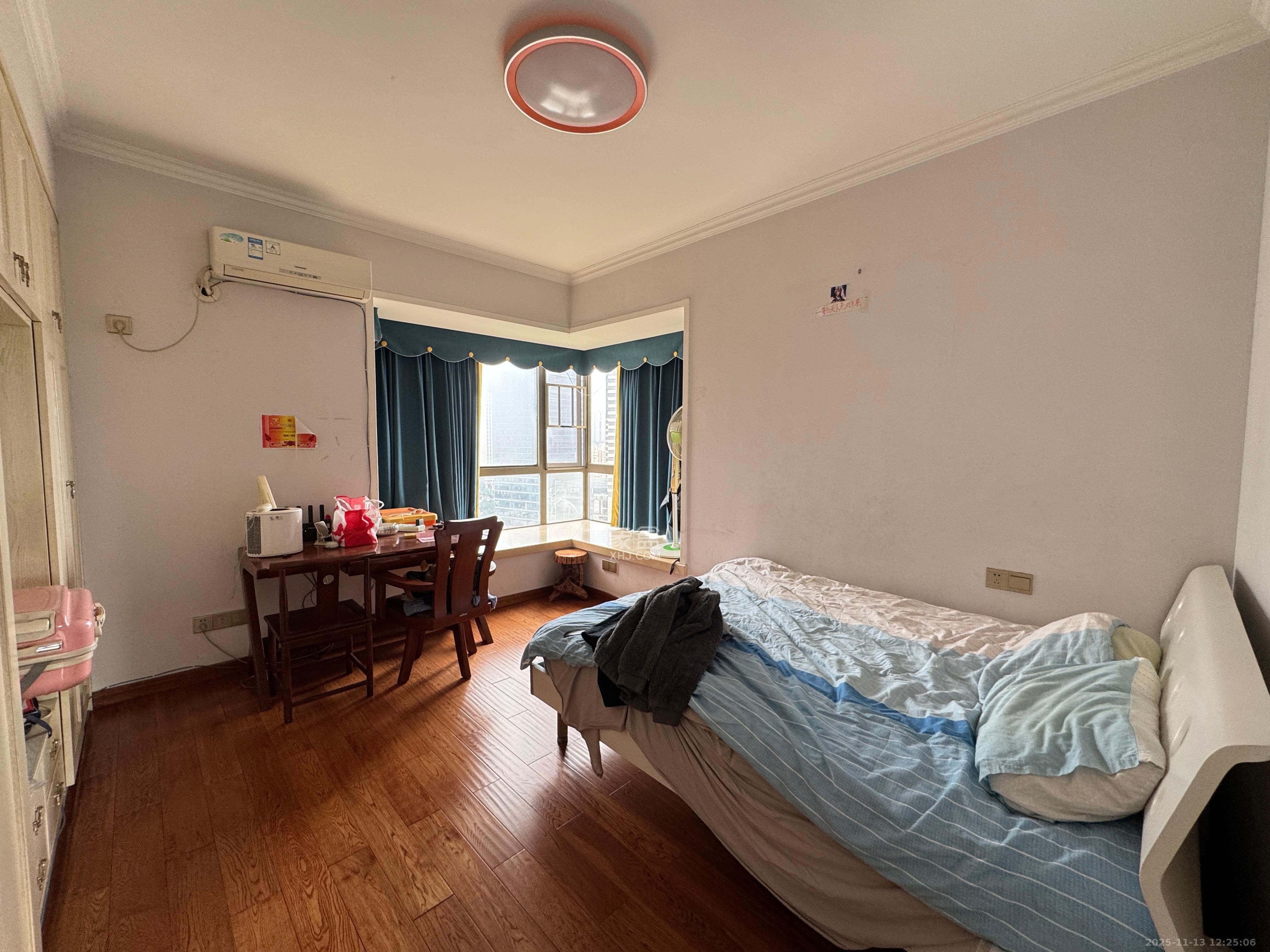 金域南外滩（望江佳园）  3室0厅0卫    4200.0元/月室内图