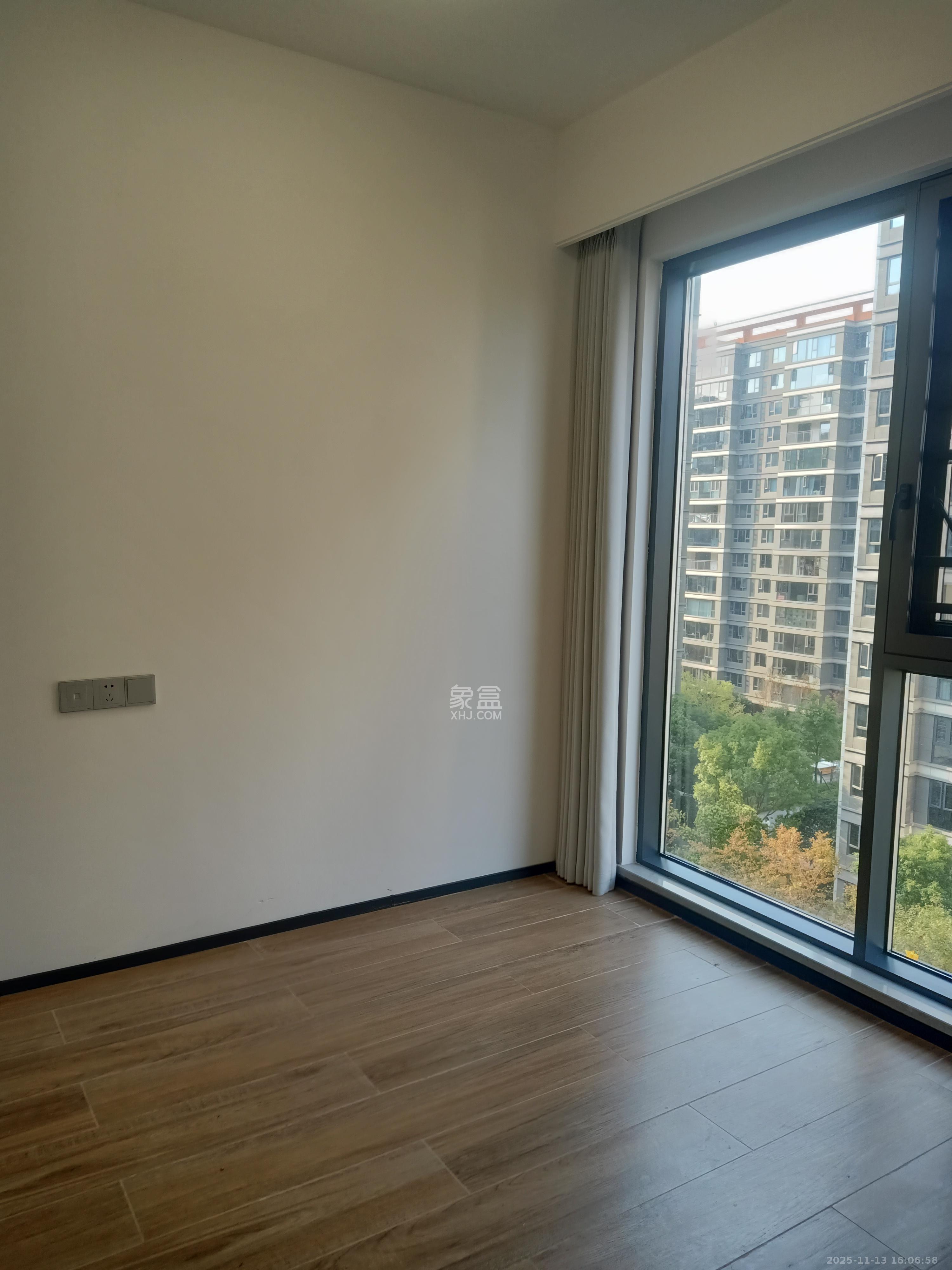 中海寰宇天下 4室2厅2卫 3500.0元/月 中海寰宇天下 4室2厅2卫 3500.0元/月室内图