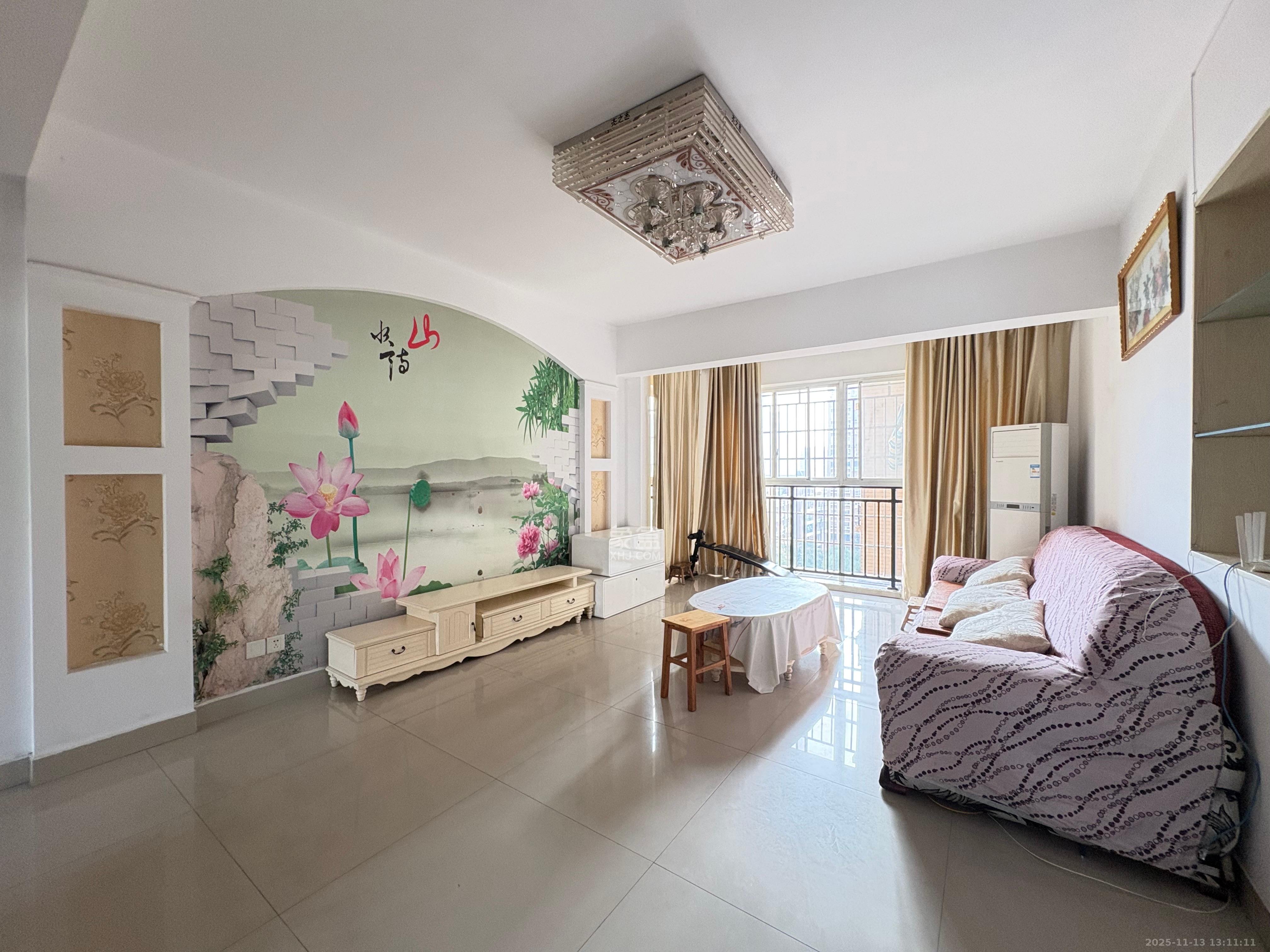 上河国际C区  3室2厅2卫    3000.0元/月