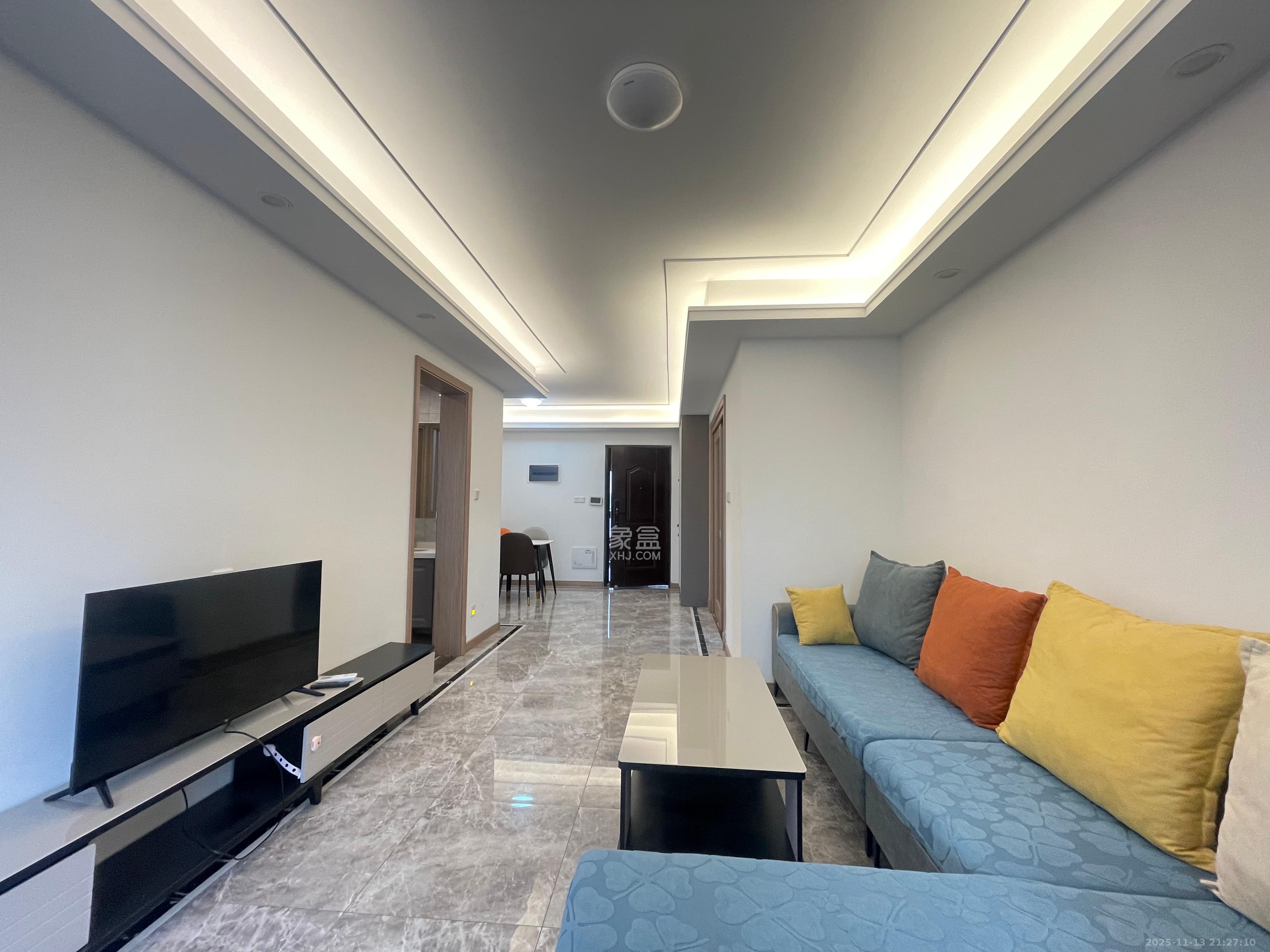 金地中交麓谷香颂(金地中交雅苑)  3室2厅1卫    3000.0元/月室内图