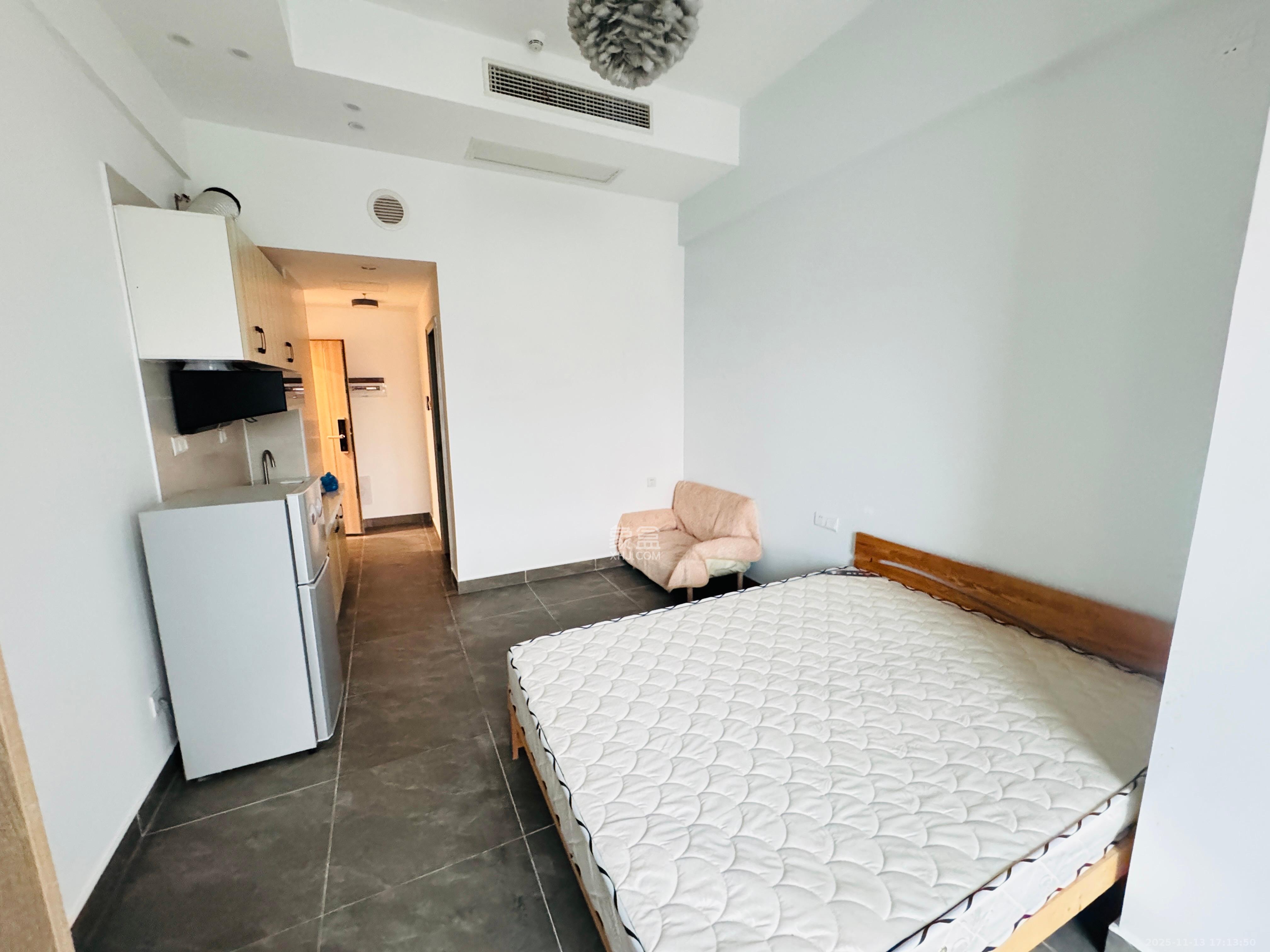 汇景发展环球中心  1室0厅0卫    2000.0元/月室内图