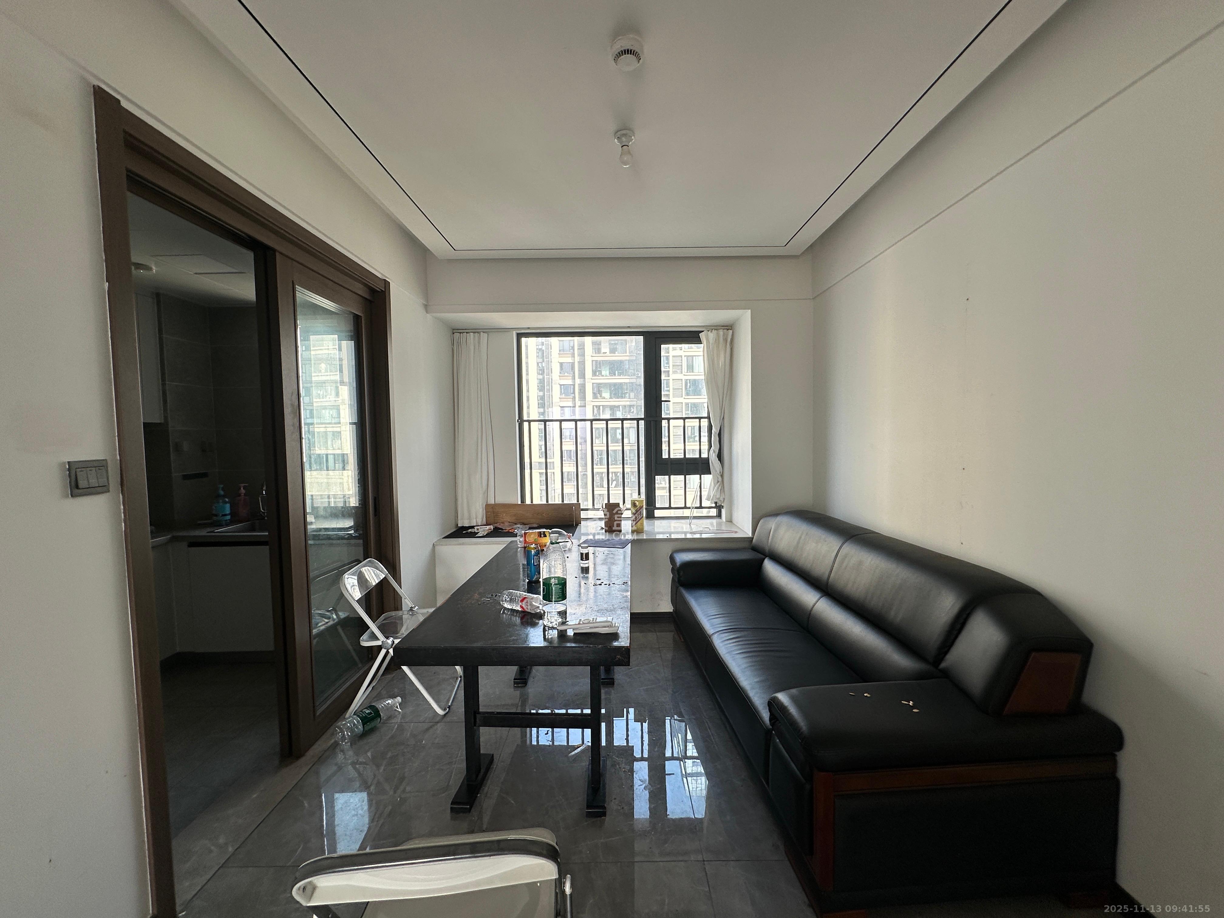 卓越中寰  4室2厅2卫    4500.0元/月室内图