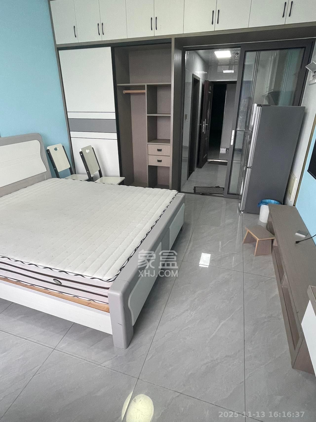 梅溪湖家居建材城  1室1厅1卫    1400.0元/月室内图