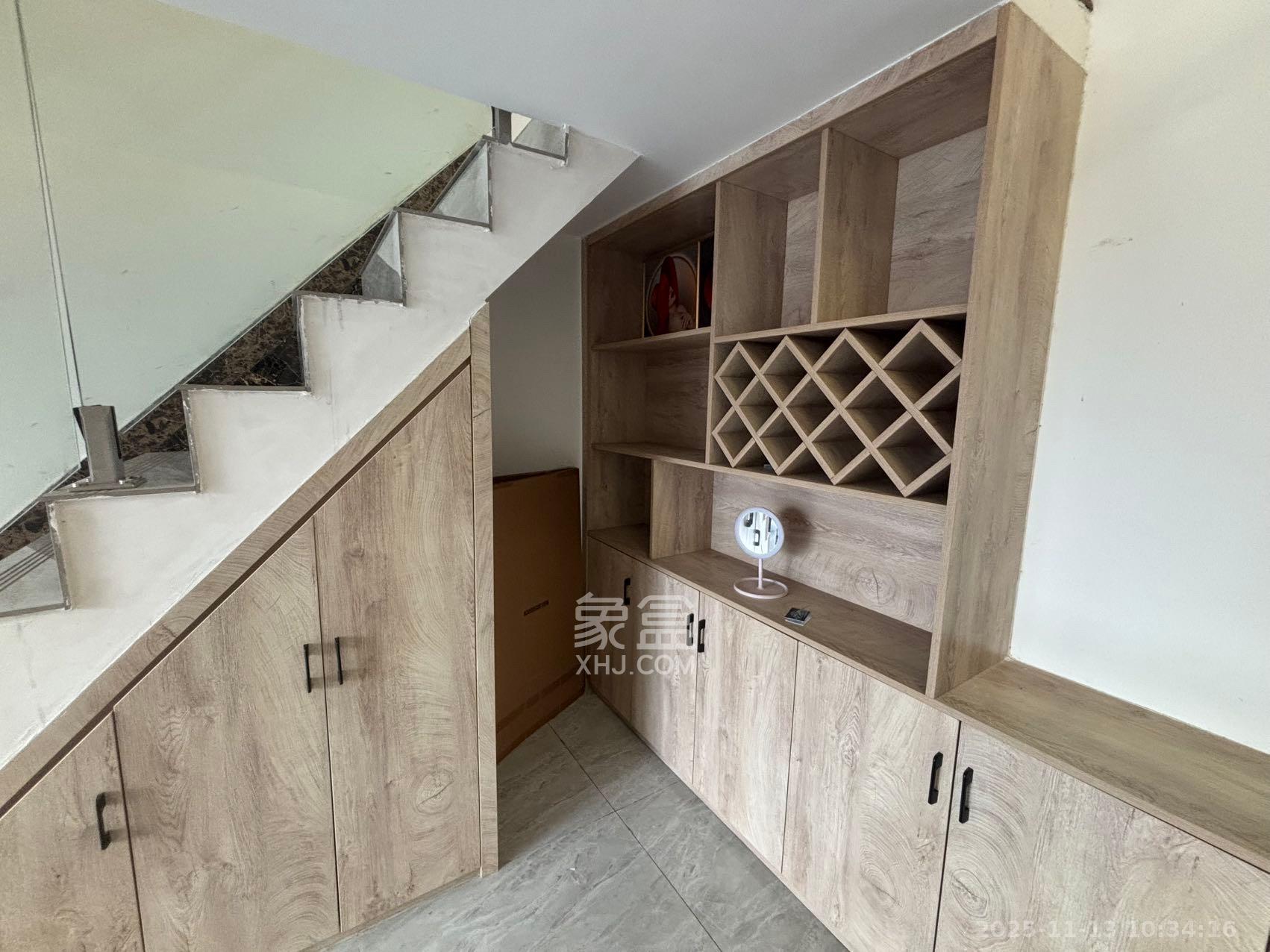 荣盛花语书苑 2室1厅1卫 2200.0元/月 荣盛花语书苑 2室1厅1卫 2200.0元/月室内图